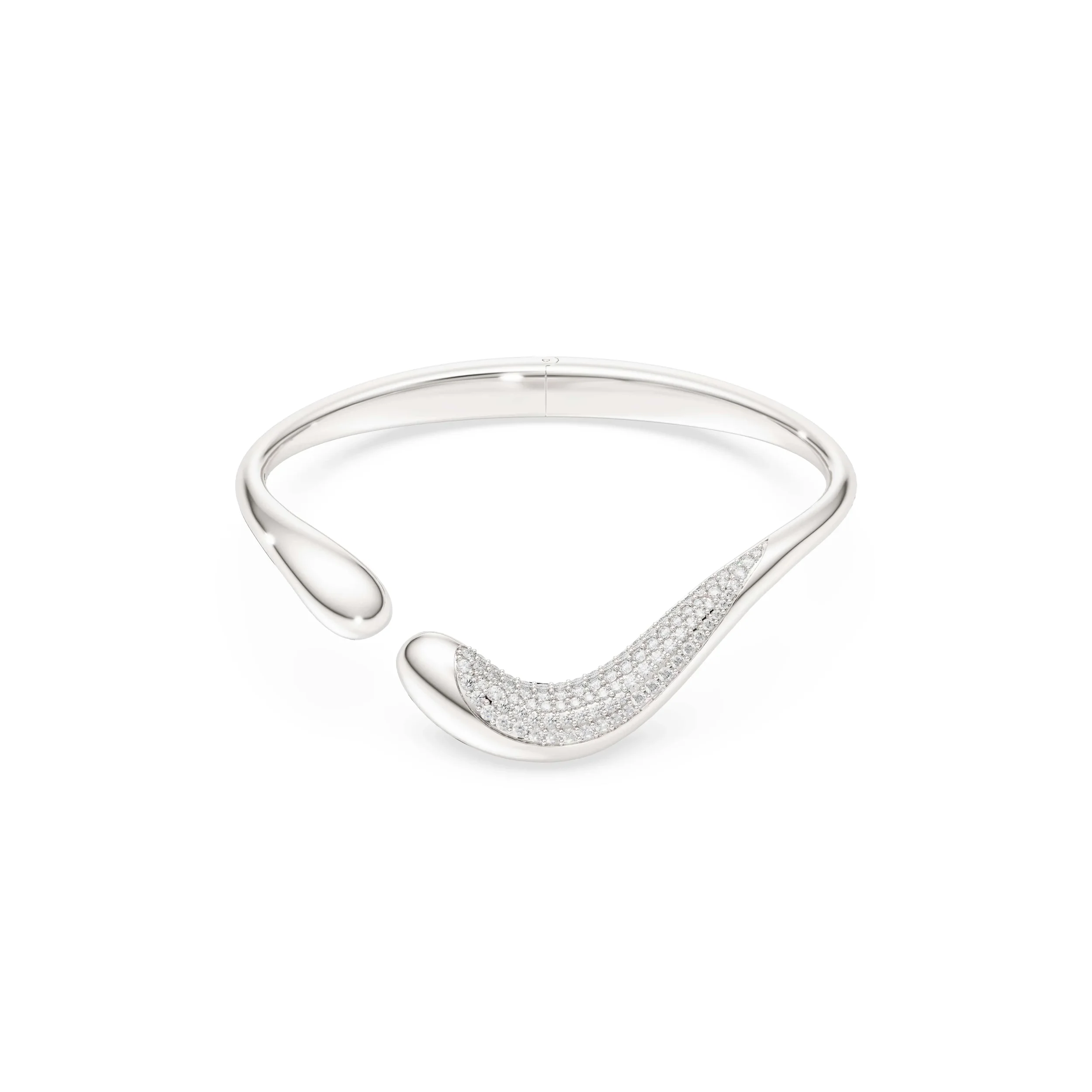 cake-the-mag-swarovski-classica-is-giovanna-engelbert-quietest-collection-yet-5.webp