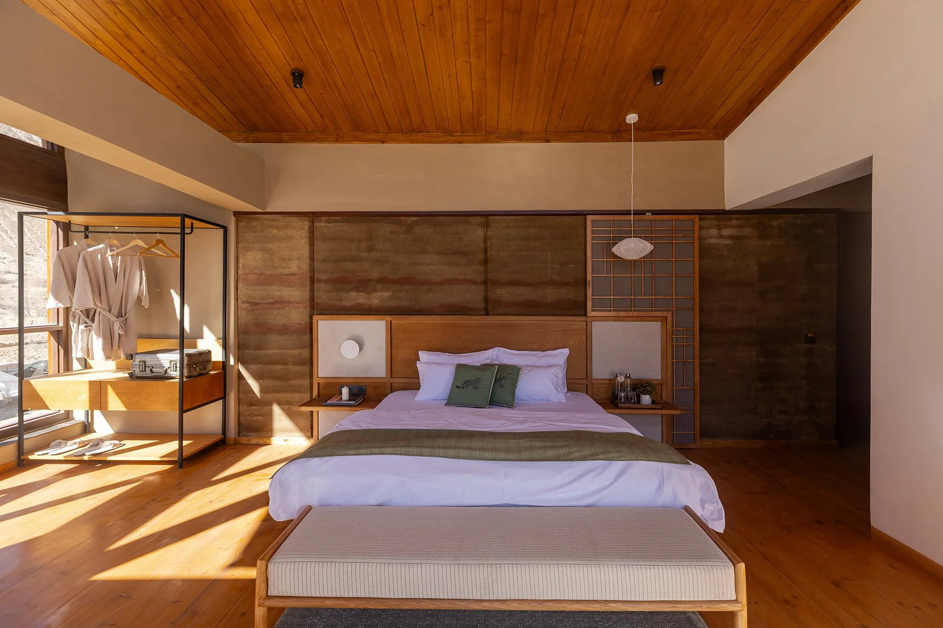 Room Category Premium A Earth wall.jpg