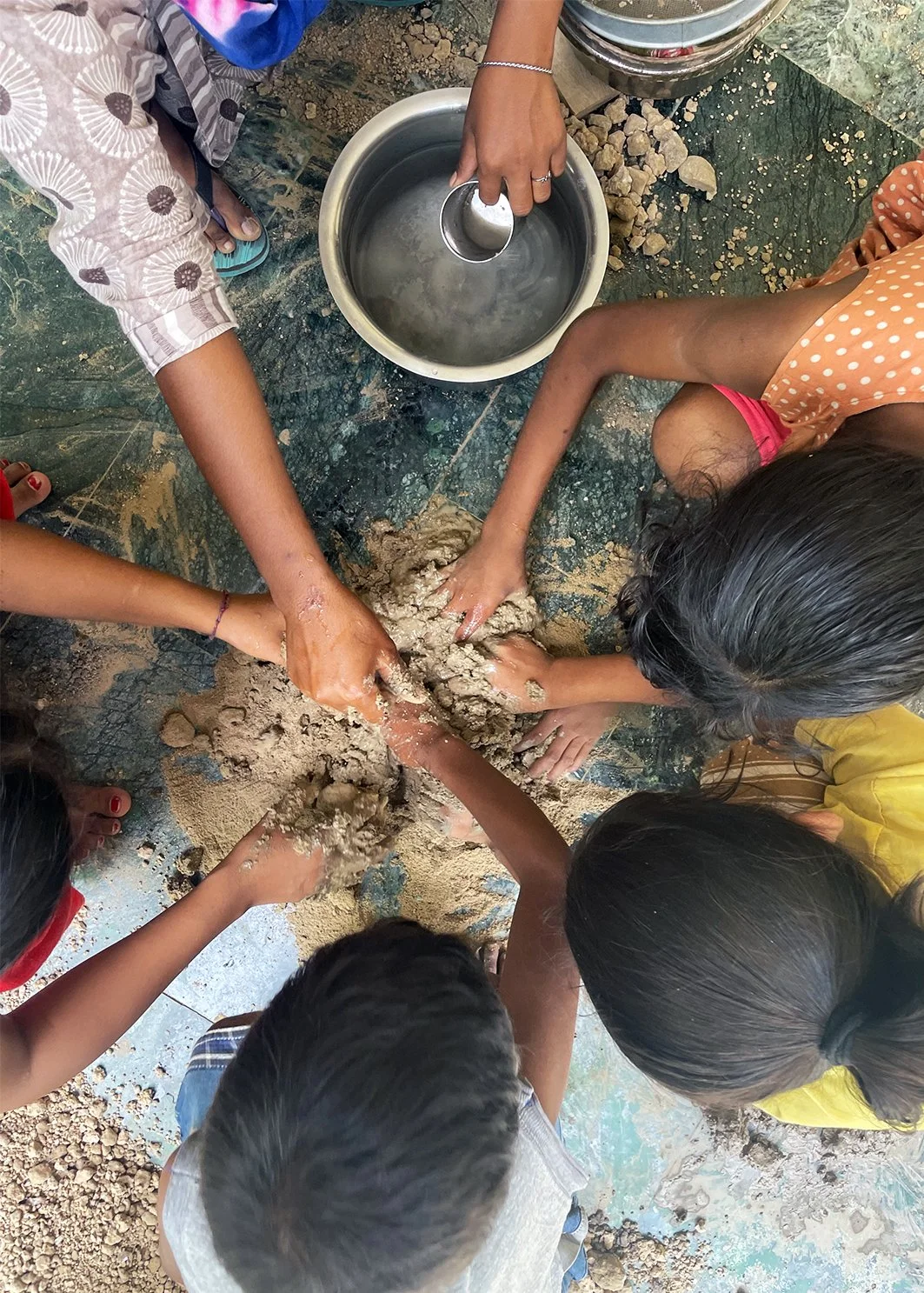 dhun_experiment_mud_water_mix.jpg