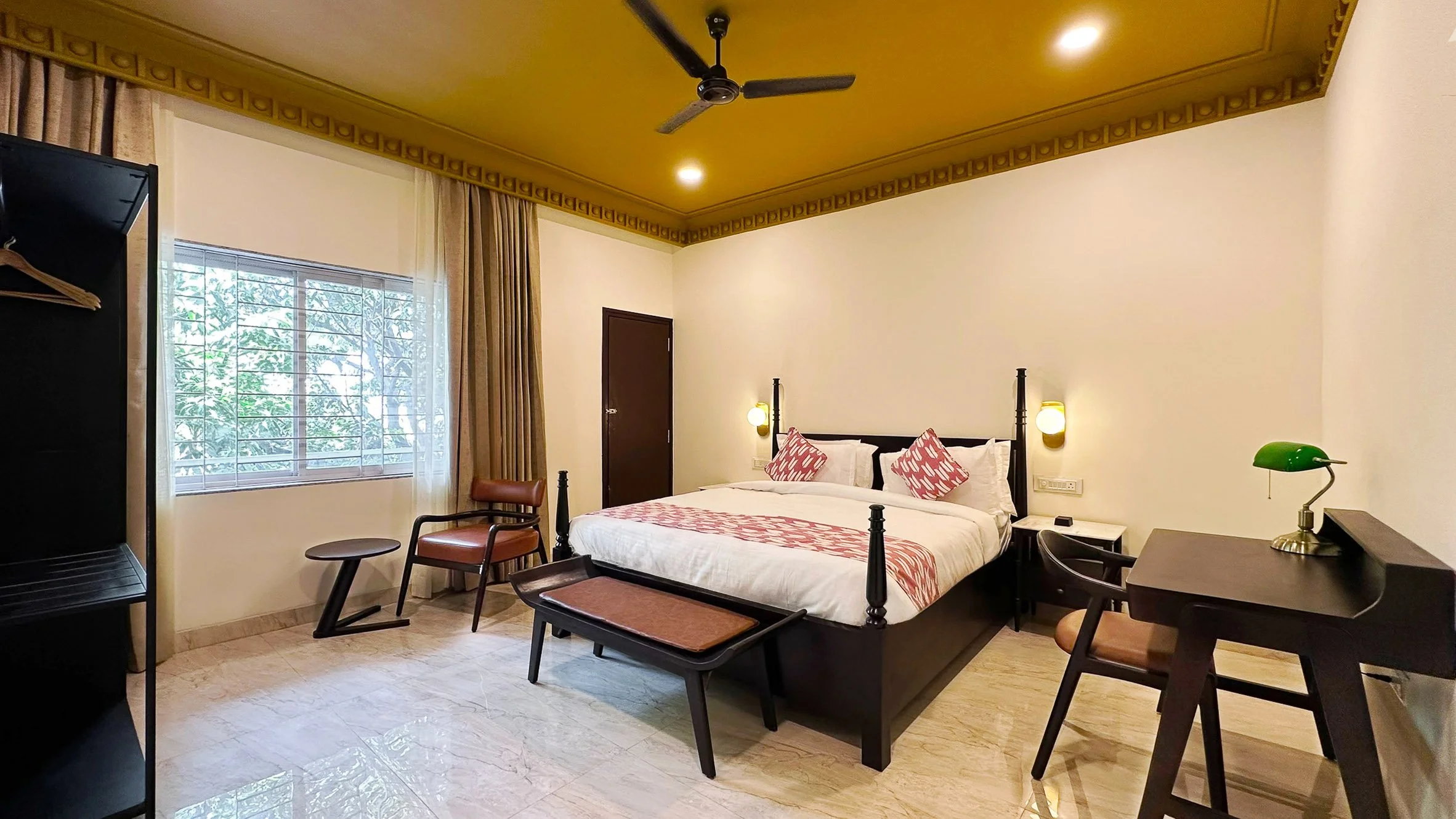 The Four Stories Room 6.jpg
