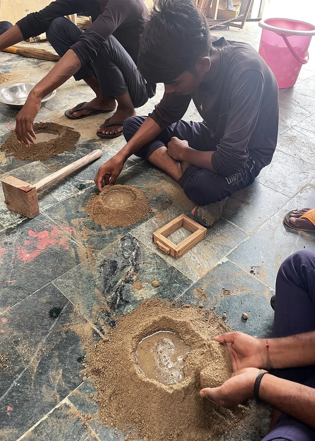 dhun_experiment_mud2.jpg