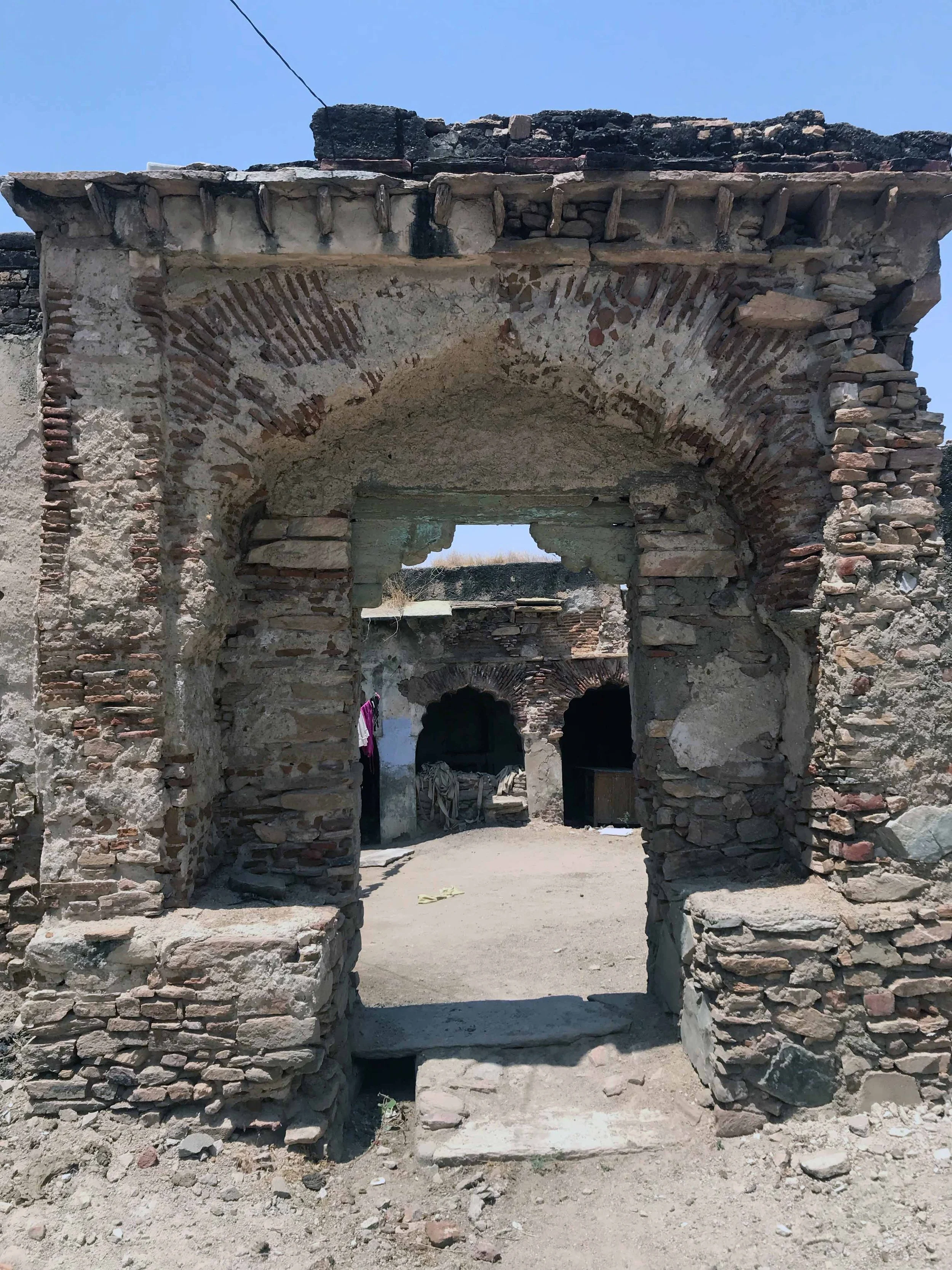 08. Brick Arch  Pol  Mauzamabad.jpg