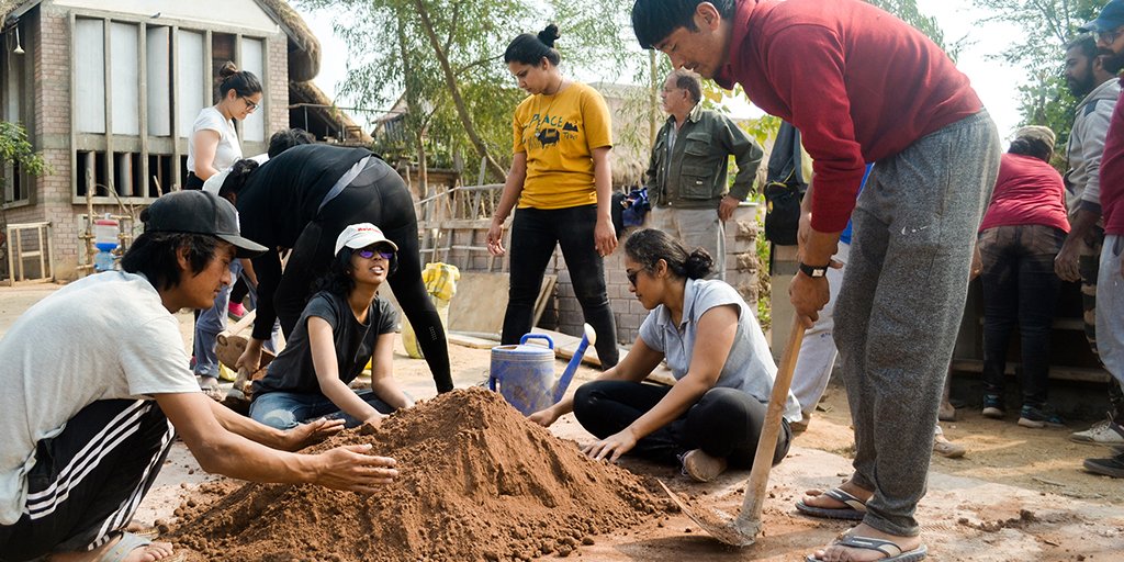 hunnarshala_mud_mix_vernacular.jpg