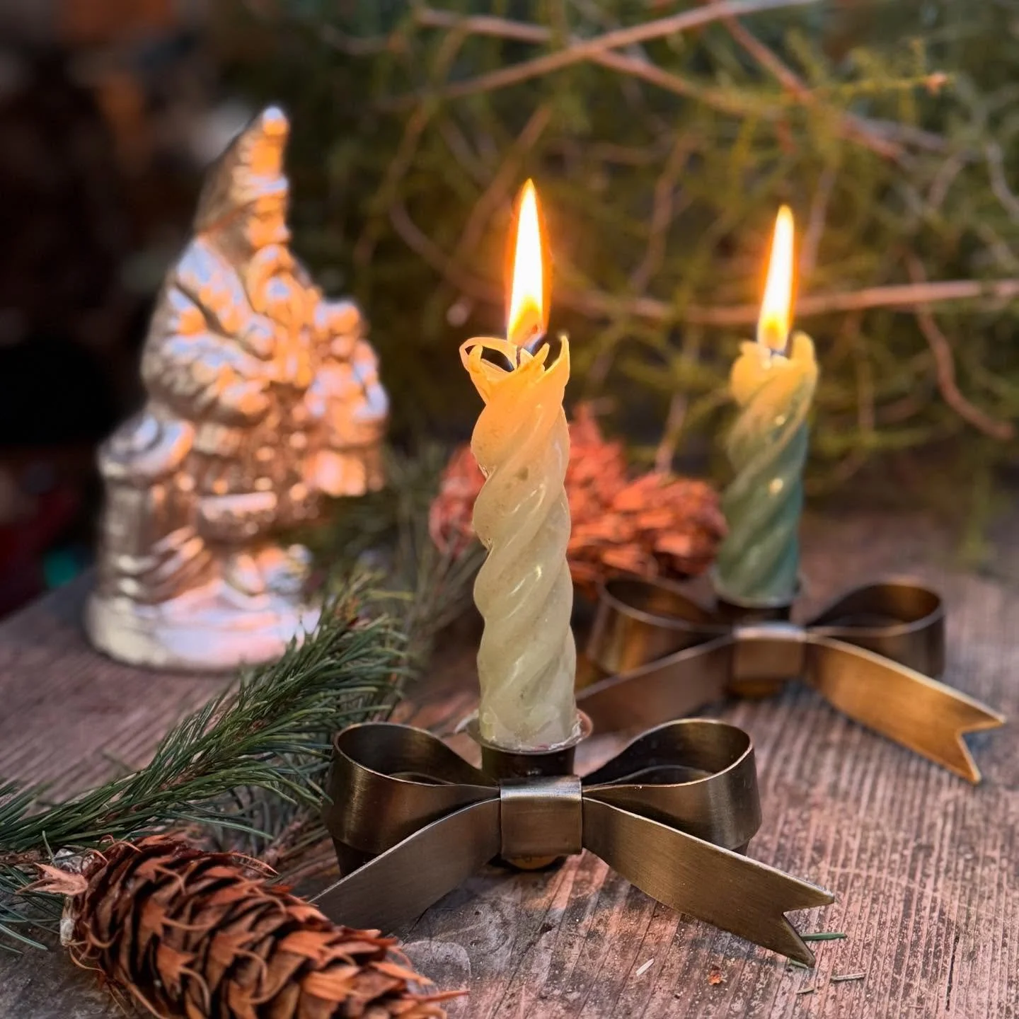 w&uuml;nsche eu en sch&ouml;ne Samichlaus Obig. 🎅🏽🎅🏽

#nikolaus #dekoration #floralisa #dezember #maschen #kerzen #kerzenlicht #oberwilbeizug #zug #adventstimmung