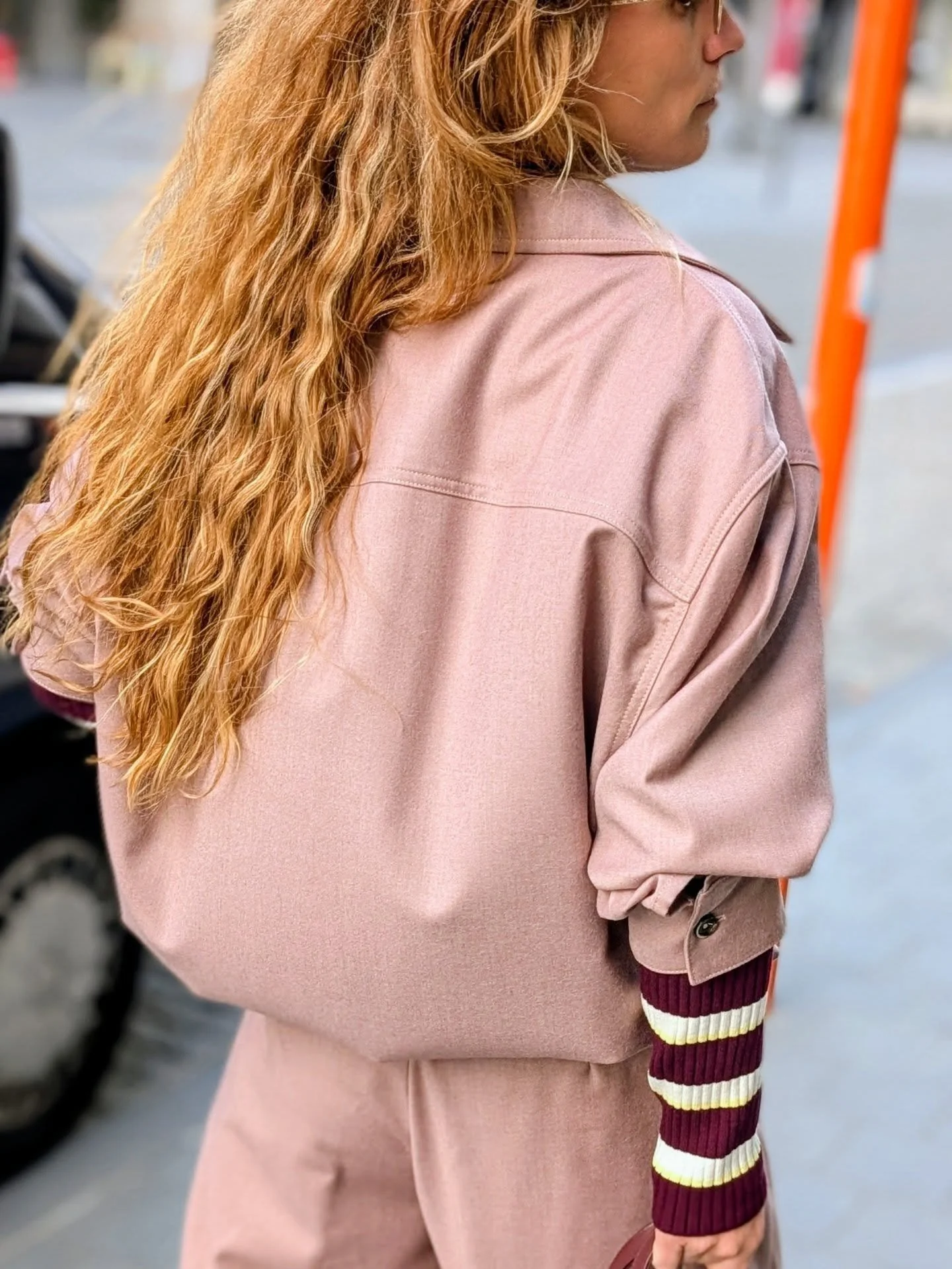 Zo een van die outfits die zo uit #Sexandthecity lijken te komen. 

shop the look op www.nr12.be 

#ootd #outfitoftheday #outfitpost #outfitinspiration #winterfashion #fashionstyle #carriebradshaw #carriebradshawstyle #shopthelooknow