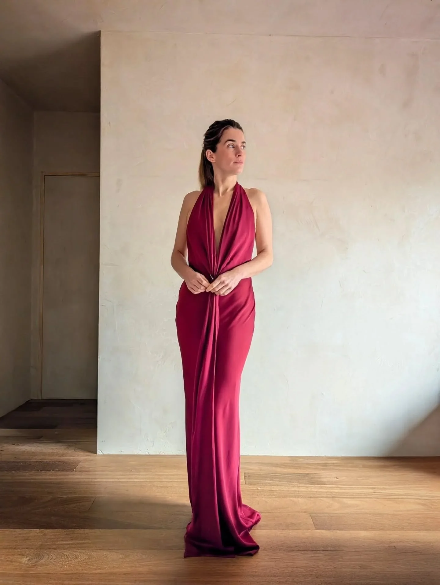 Wat denk je, deze jurk voor oudejaarsavond?

#nowinstore #partyoutfit #partydress #fashionstore #fashiongram