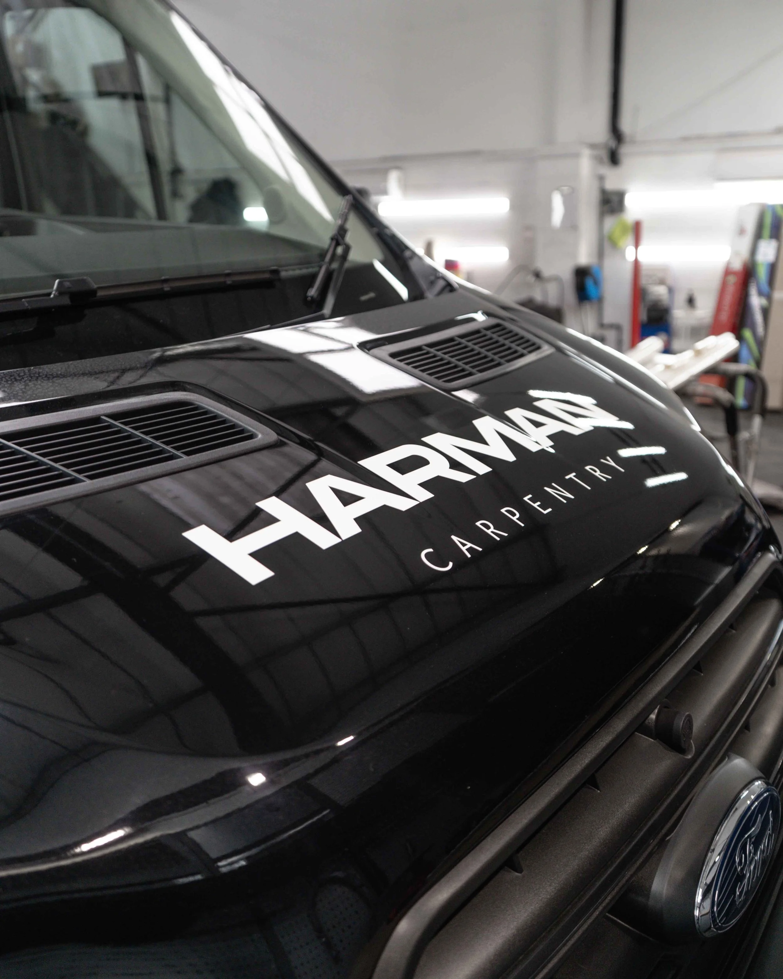 Matte printed infill wrap with branded graphics, all completed for @harman.carpentry 🪚🙌