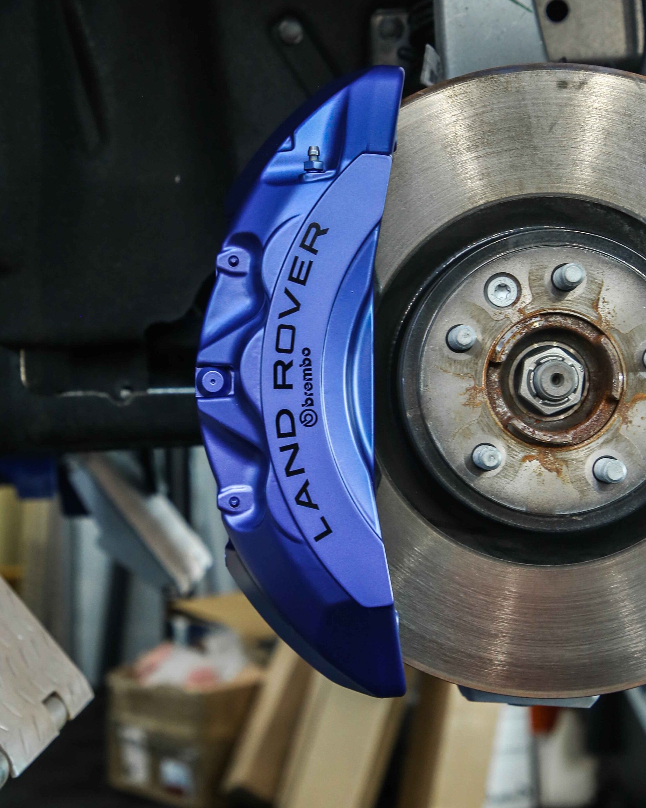 Professional brake caliper painting service Southampton Hampshire