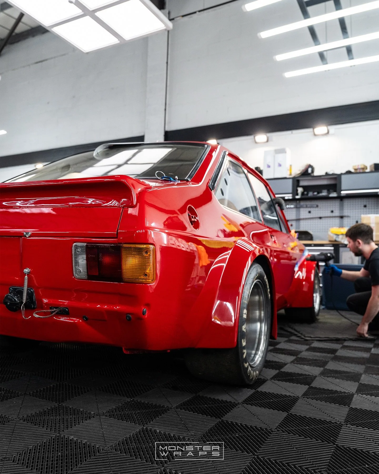 The second classic race-car is grace our workshop! 😍 Group 2 Escort Zakspeed racing livery ⏳🧑&zwj;🍳 

-
Get in touch today to learn more about the endless amount of options which we can achieve for your pride and joy! 👏

📧 sales@monsterwraps.co.