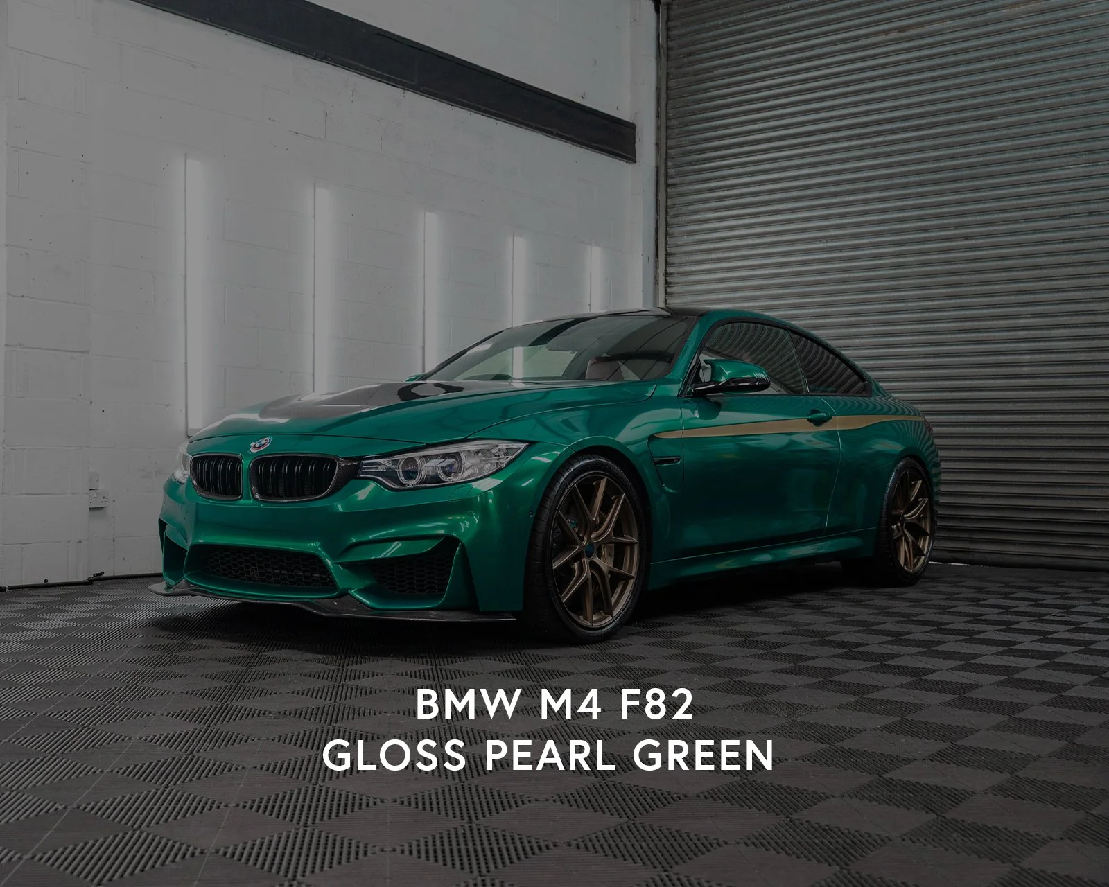 BMW M4 F82 - Avery Dennison Gloss Pearl Green [cover].jpg