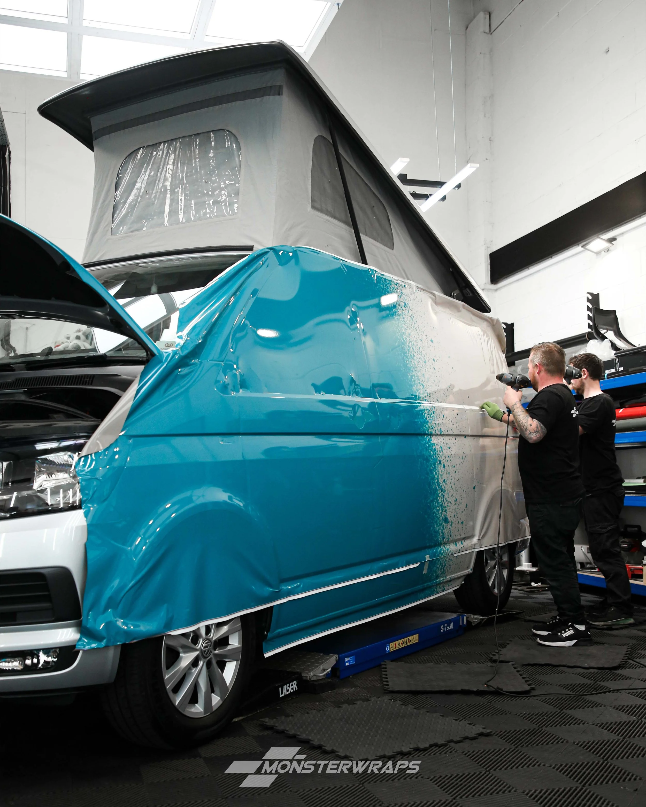 VW T6 California - Spray Paint Fade - 10.jpg