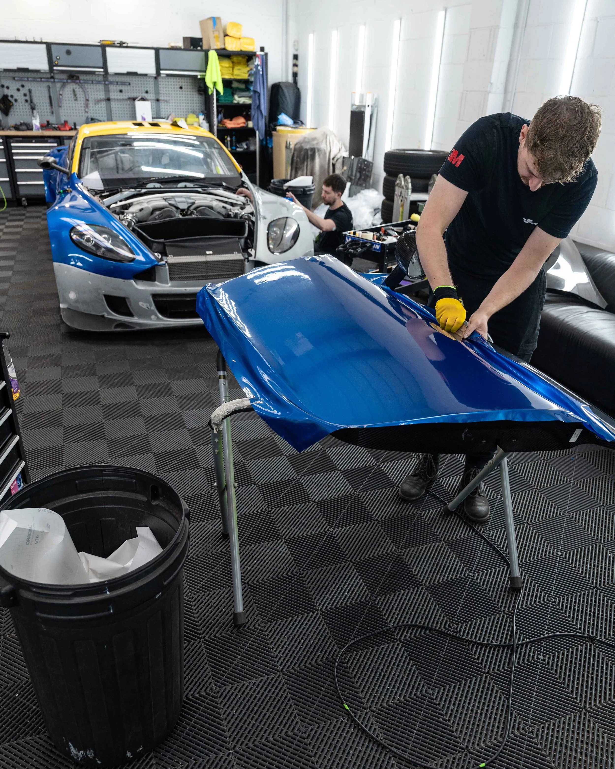 Aston Martin DBR9S - Ecurie Ecosse Livery - 11.jpg