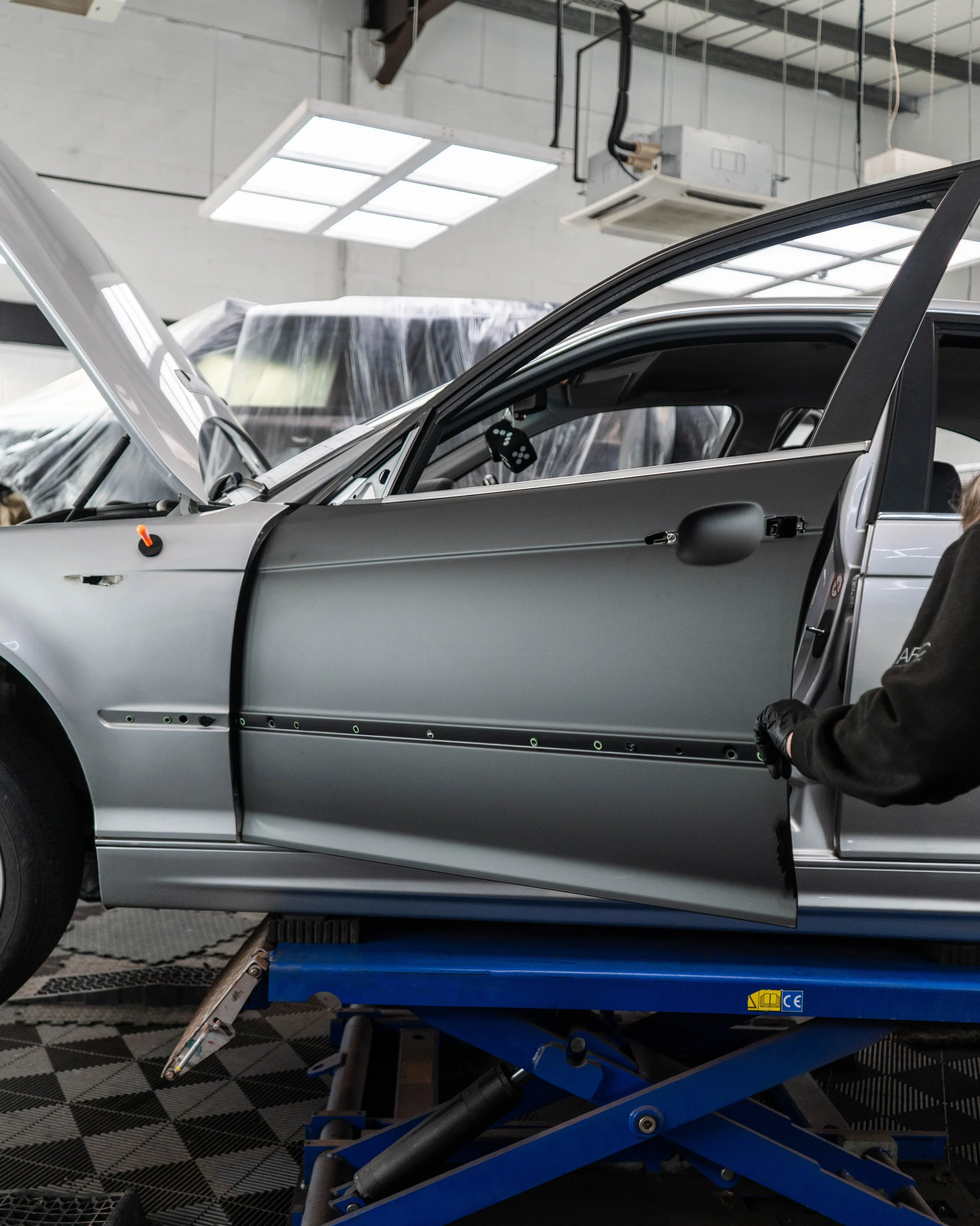 BMW 330i E46 full vinyl wrap in 3M Matte Dead Black