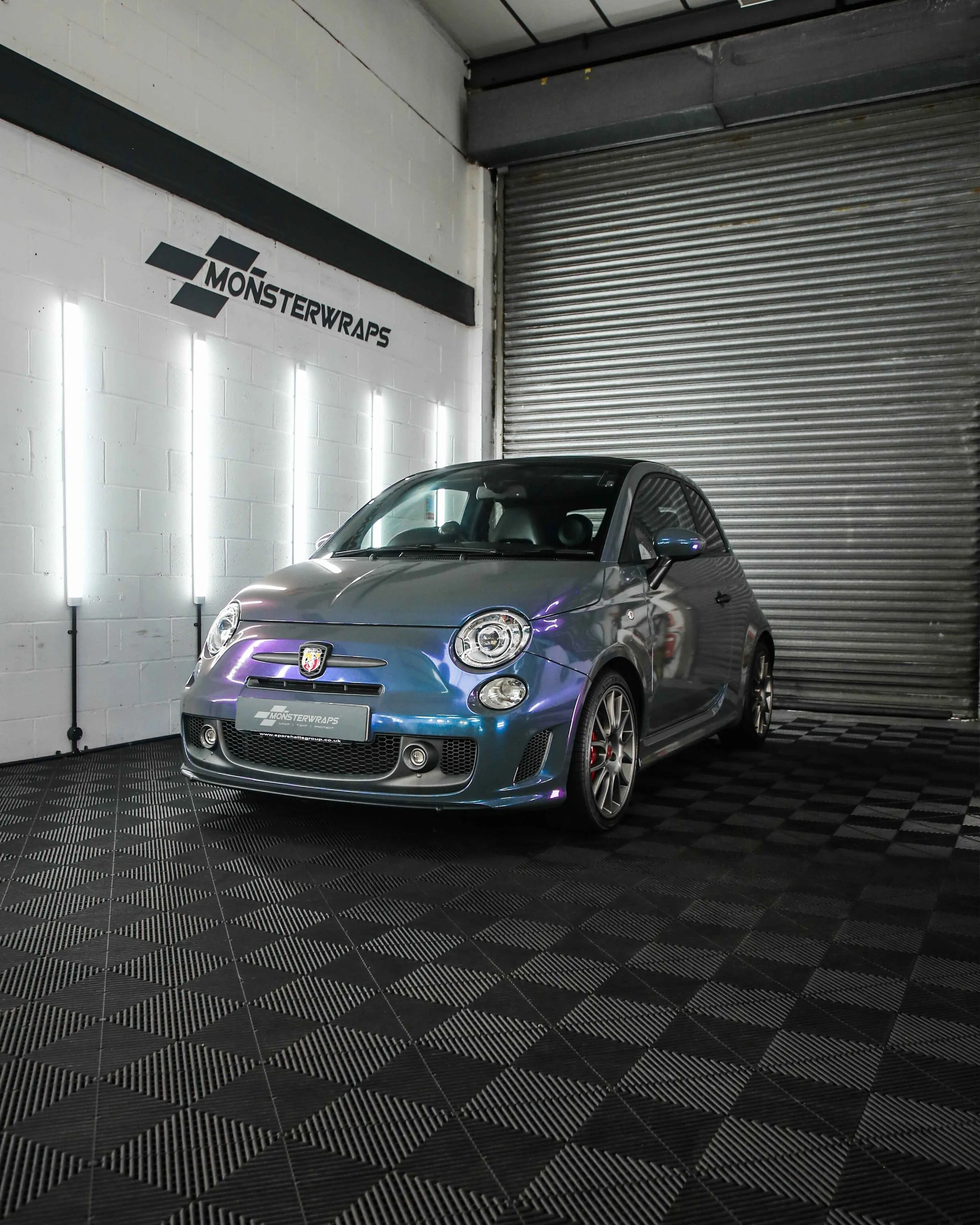 Abarth 595 full wrap in Gloss Flip Chameleon Gloss