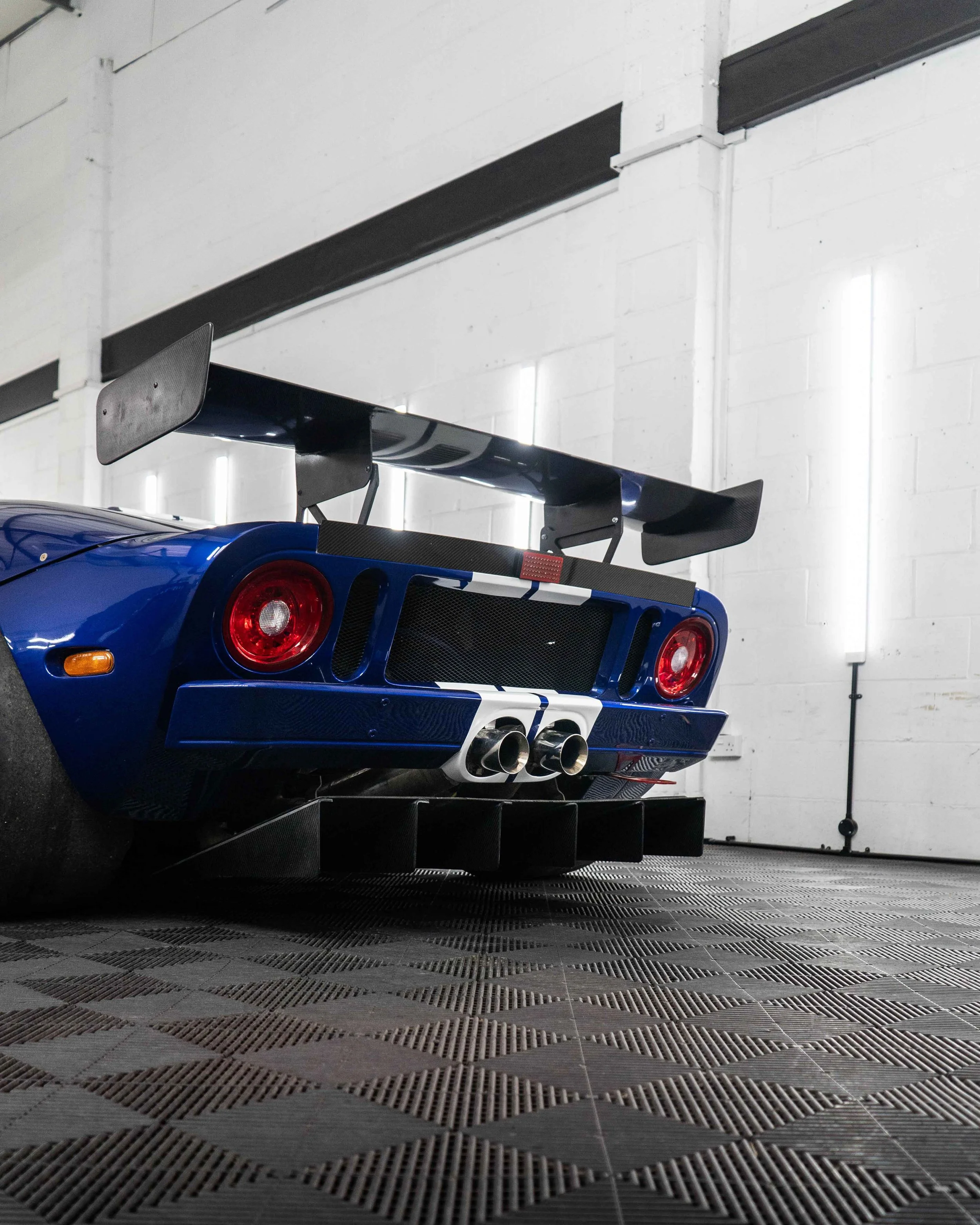 Ford GT3 Matech full body Satin White viper stripes
