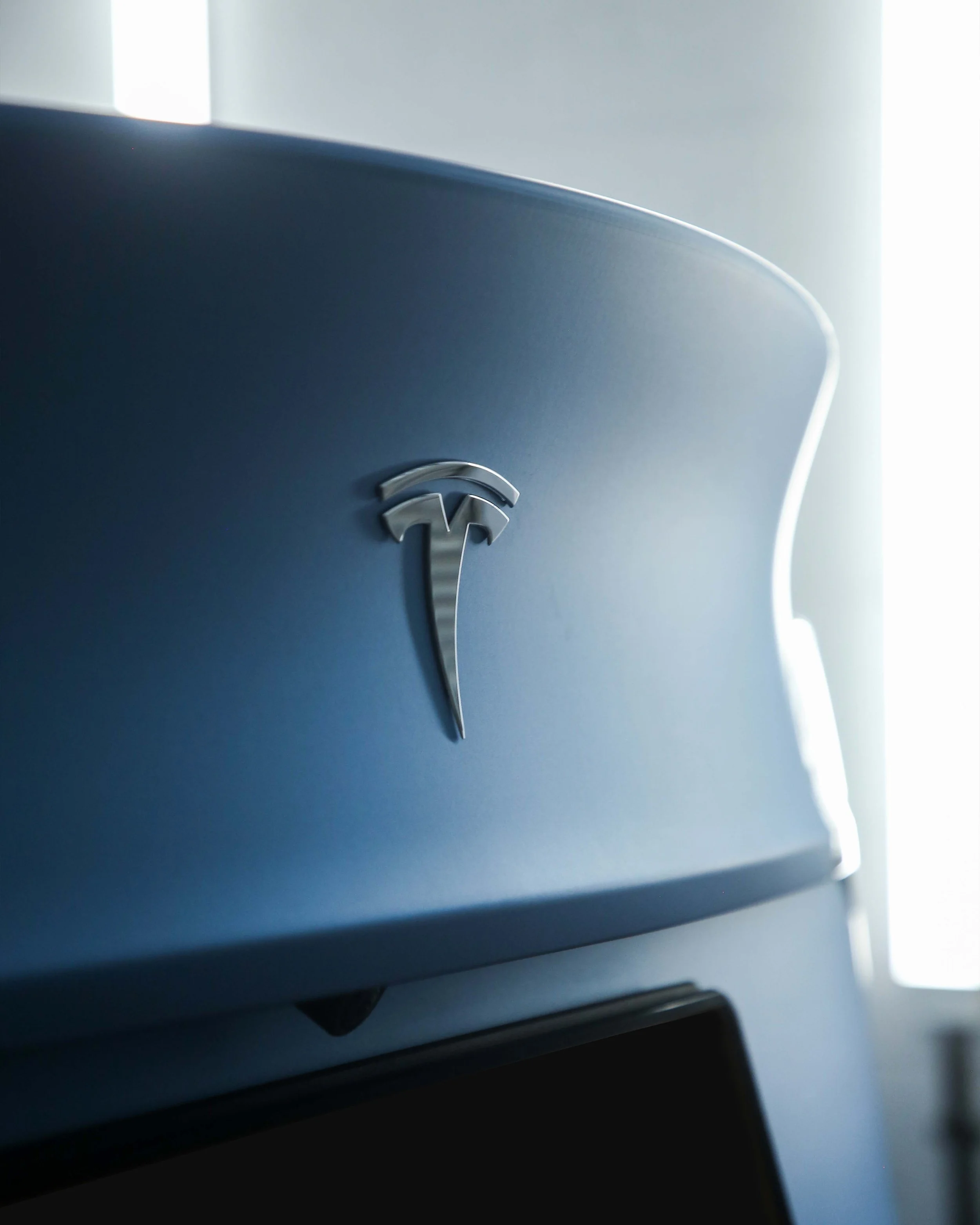 Tesla Model Y - Frosty Blue - 6.jpg