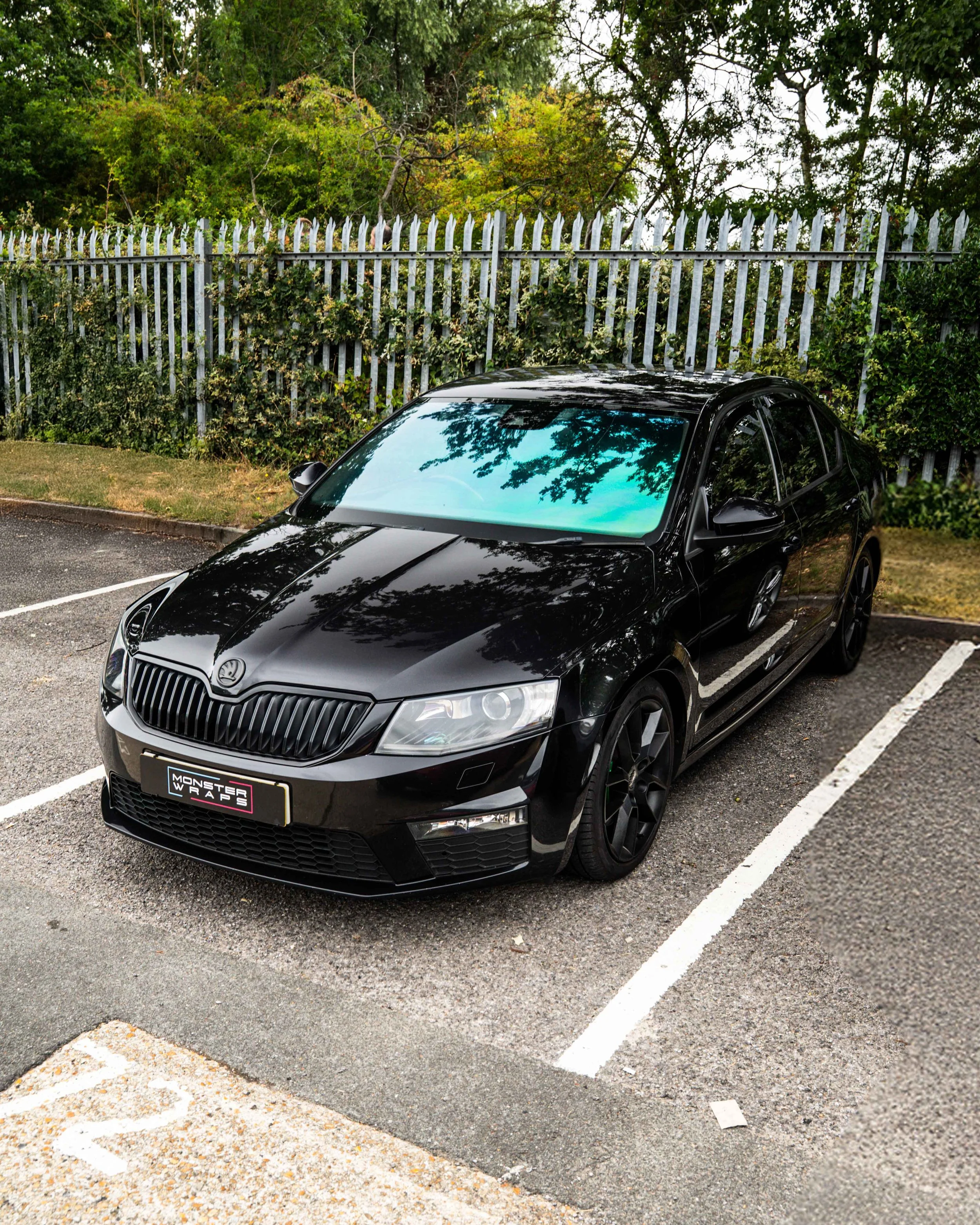 Skoda Octavia MK3 - GreenBlue Chameleon Windscreen Tint - 1.jpg