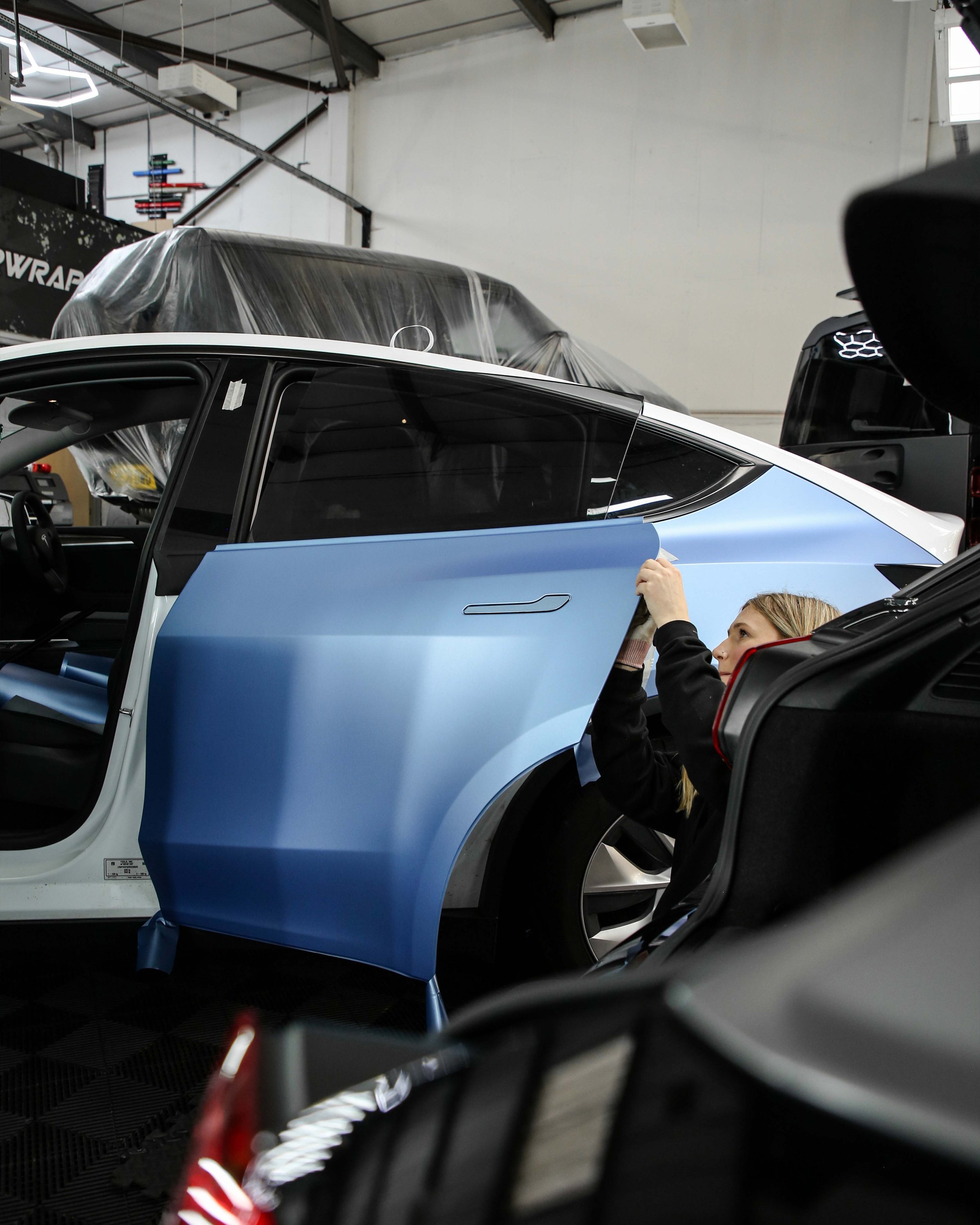 Tesla Model Y - Frosty Blue - 5.jpg