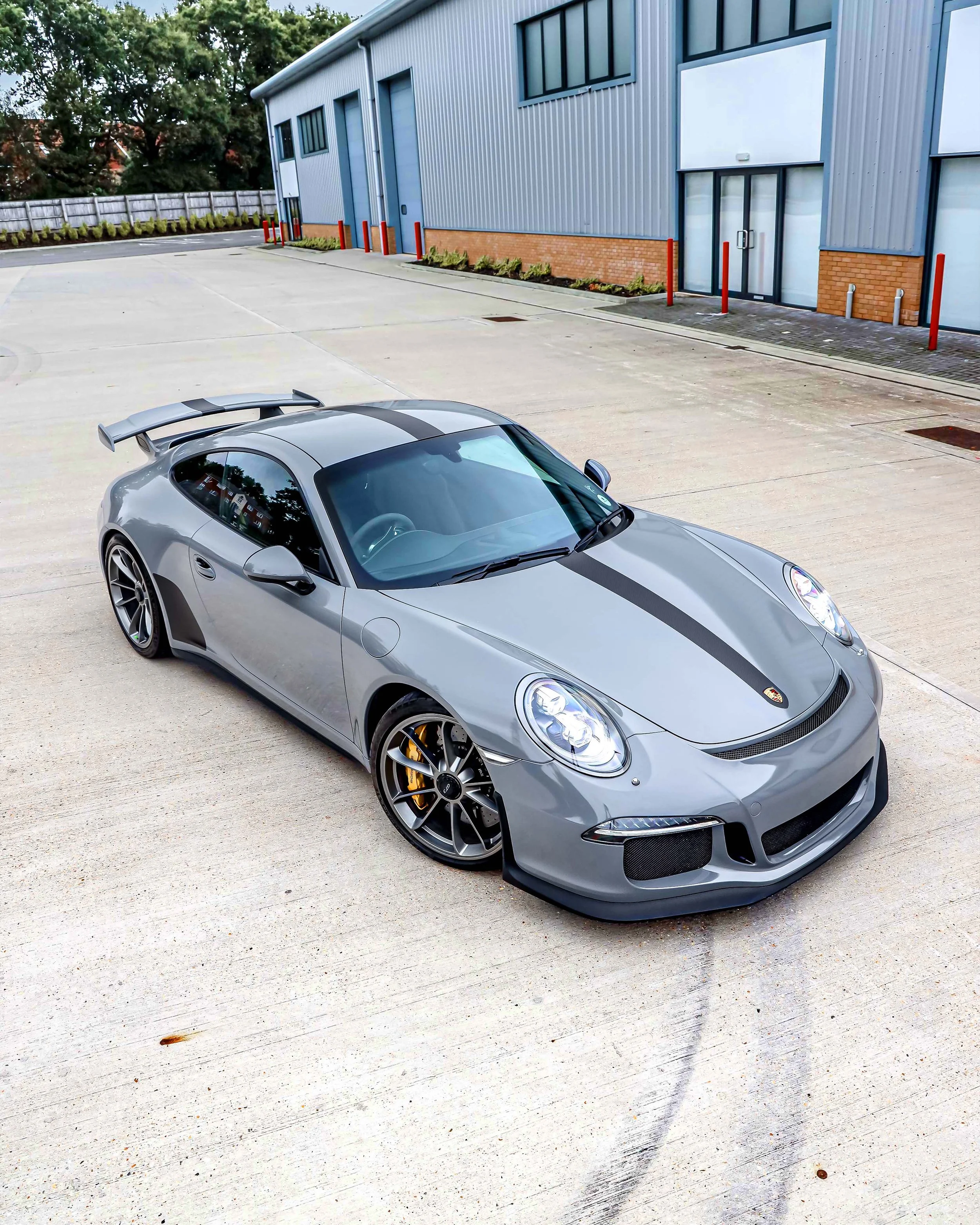 Porsche 911 GT3 - Matte Carbon Stripes.jpg