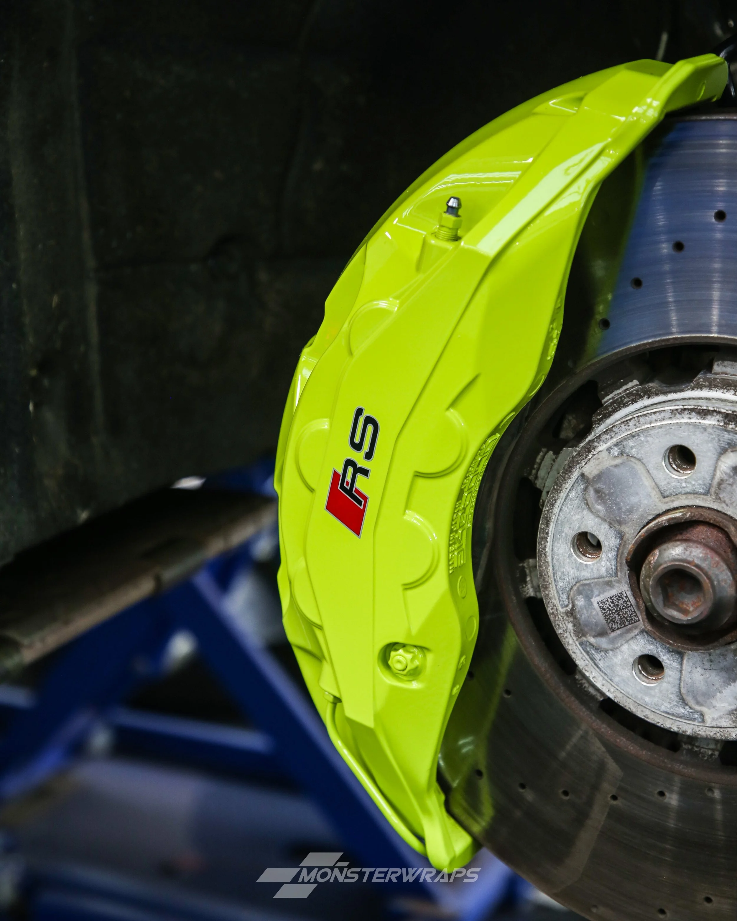 Professional brake caliper painting service Southampton Hampshire