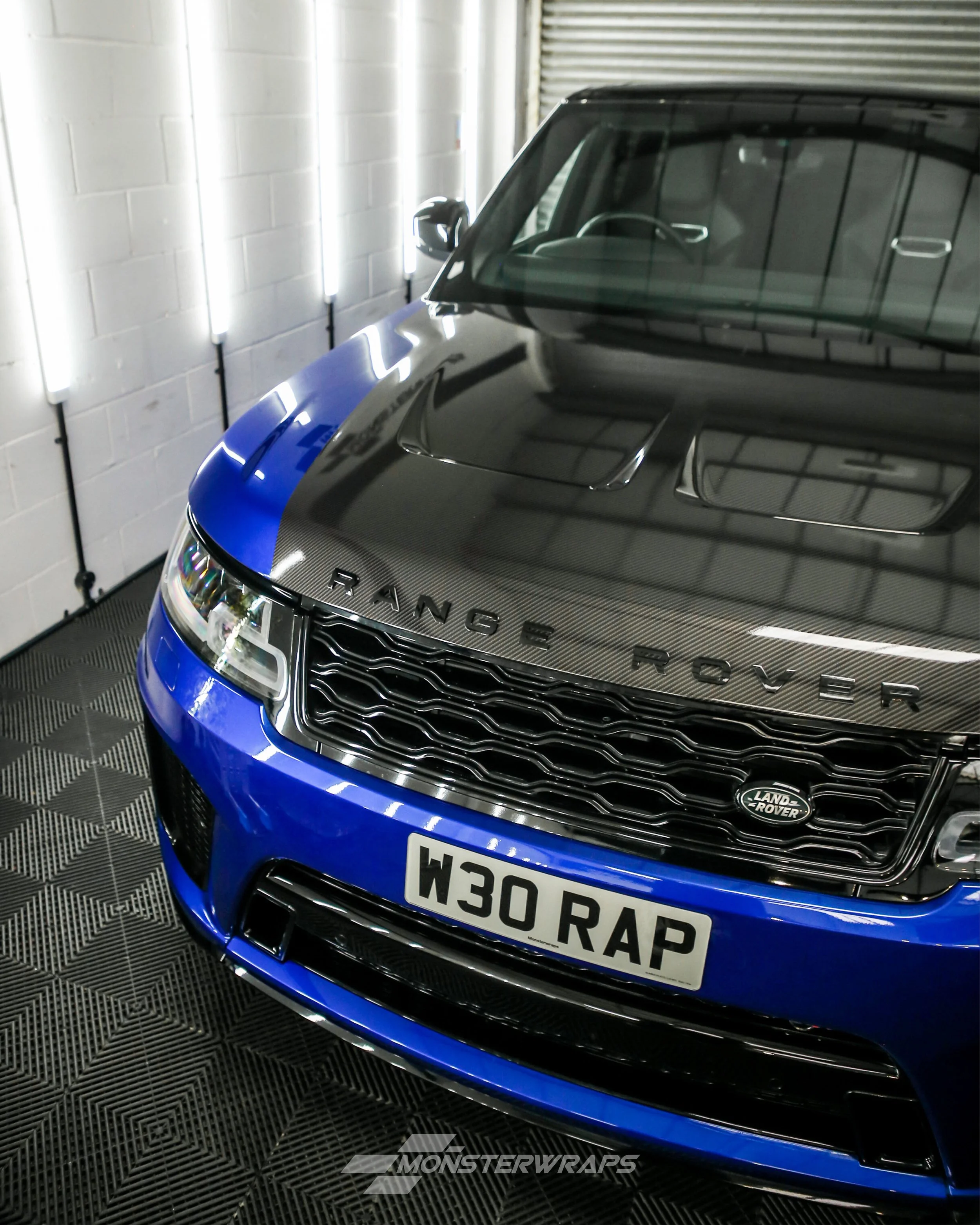 3M gloss carbon fibre wrapping vinyl