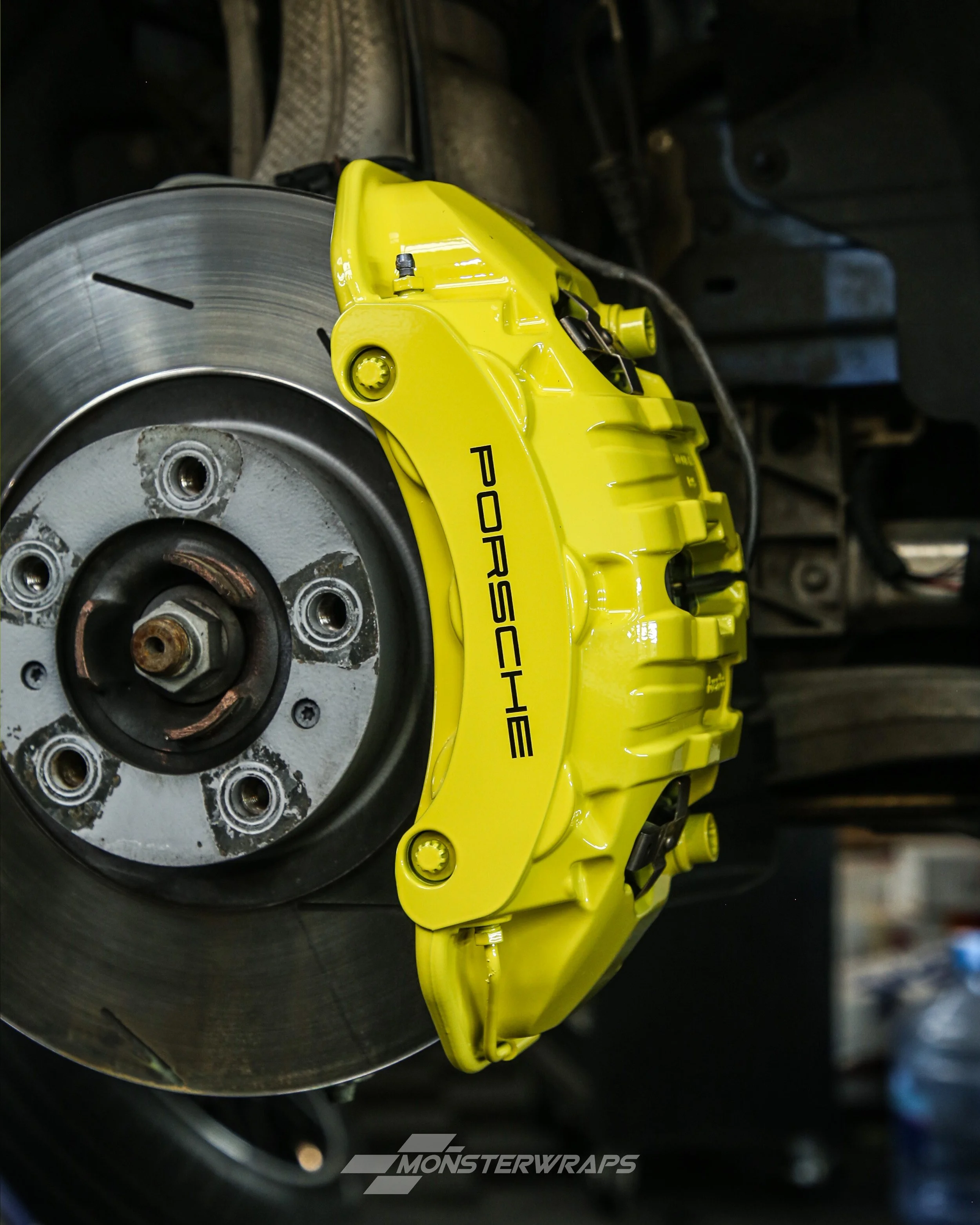 Professional brake caliper painting service Southampton Hampshire