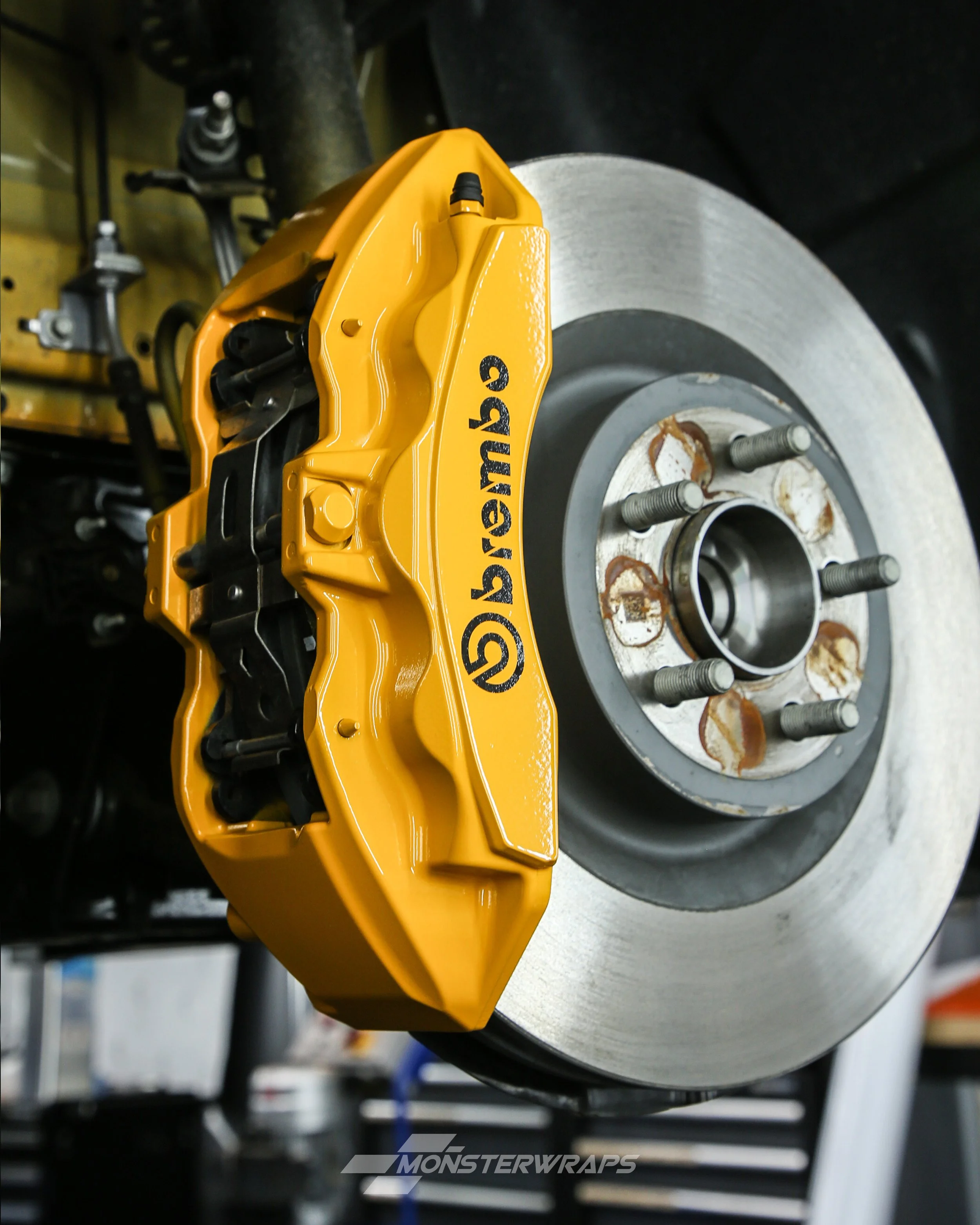 Professional brake caliper painting service Southampton Hampshire