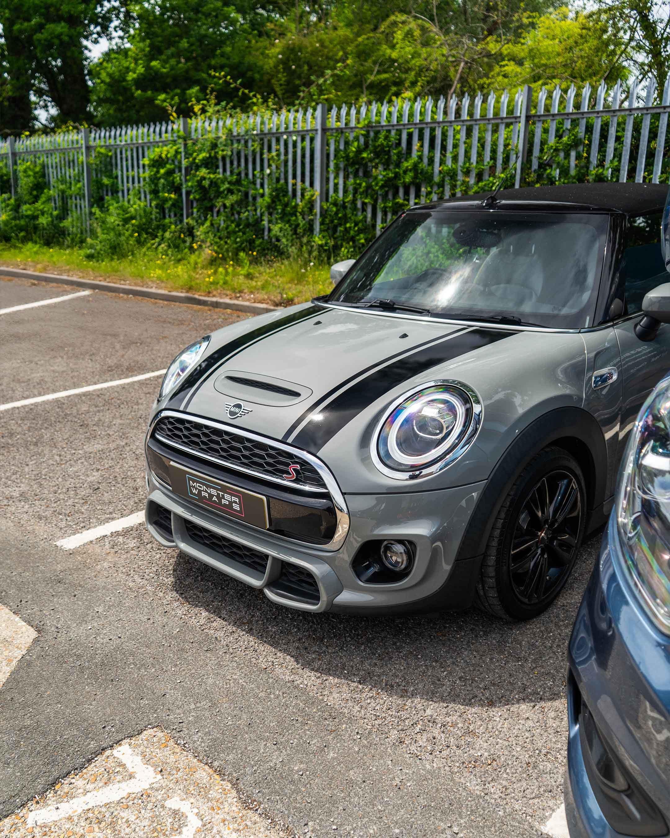 Mini Cooper S F56 - Gloss Black Double Stripes with Pinstripes - 1.jpg