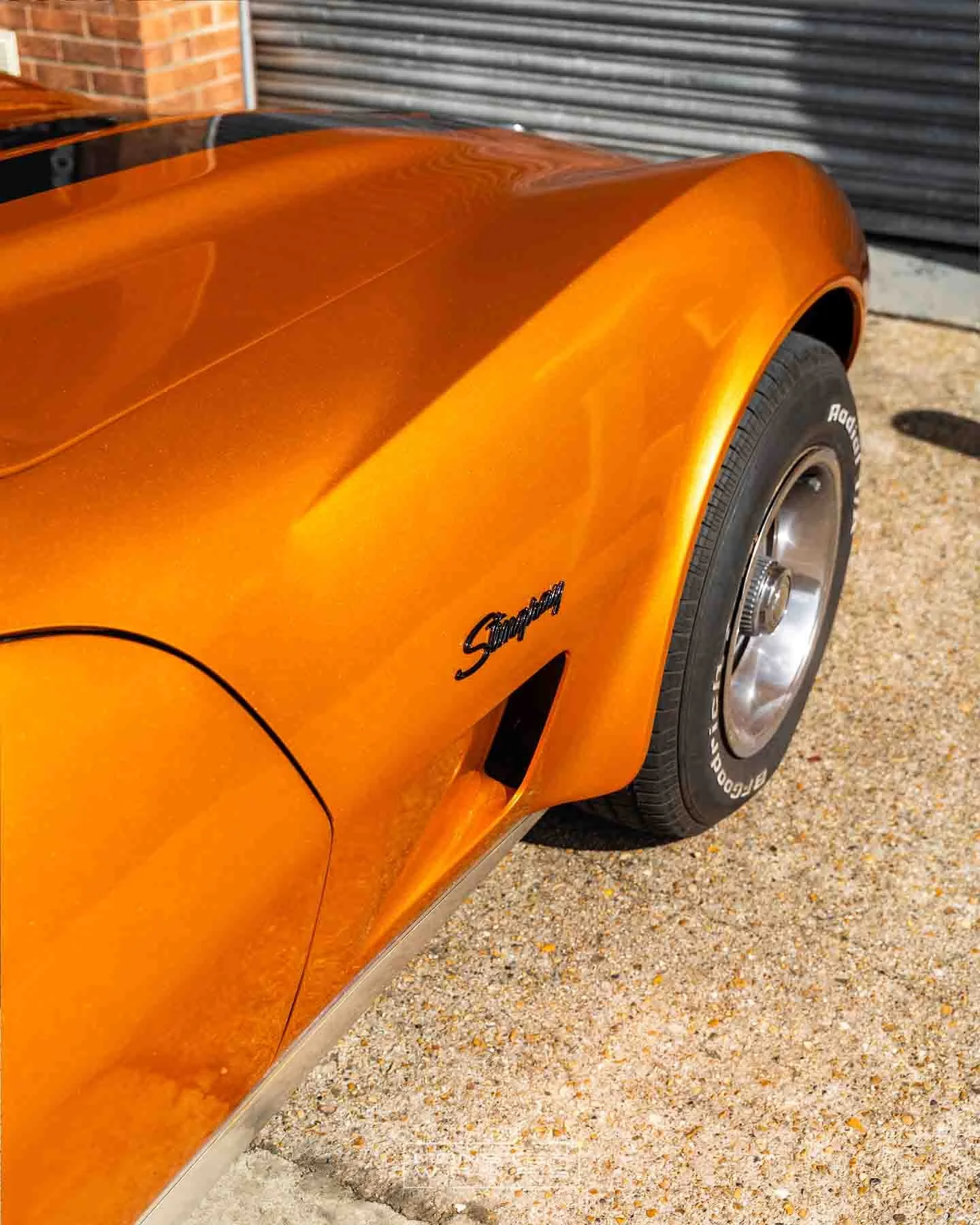 Corvette C3 Stingray - Oracal Gloss Tangerine Dream - 9.jpg