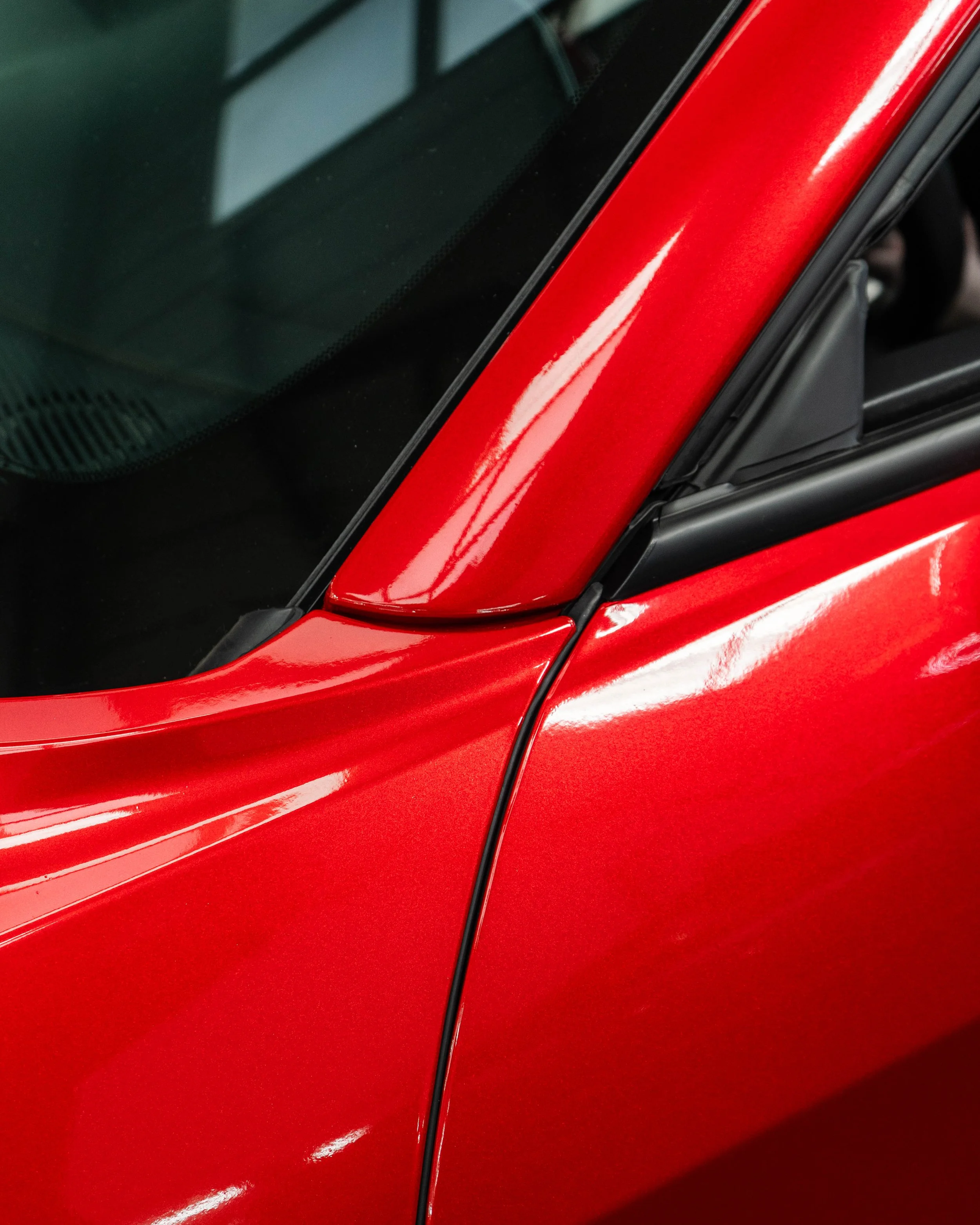 Dodge Challenger SRT Hellcat full colour change vinyl wrap in Oracal 970 Gloss Luscious Lips