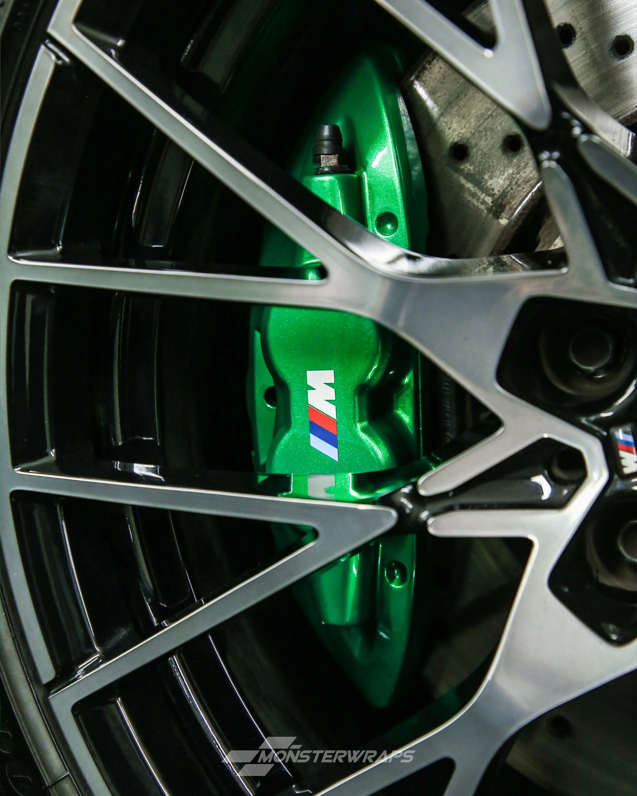 Professional brake caliper painting service Southampton Hampshire