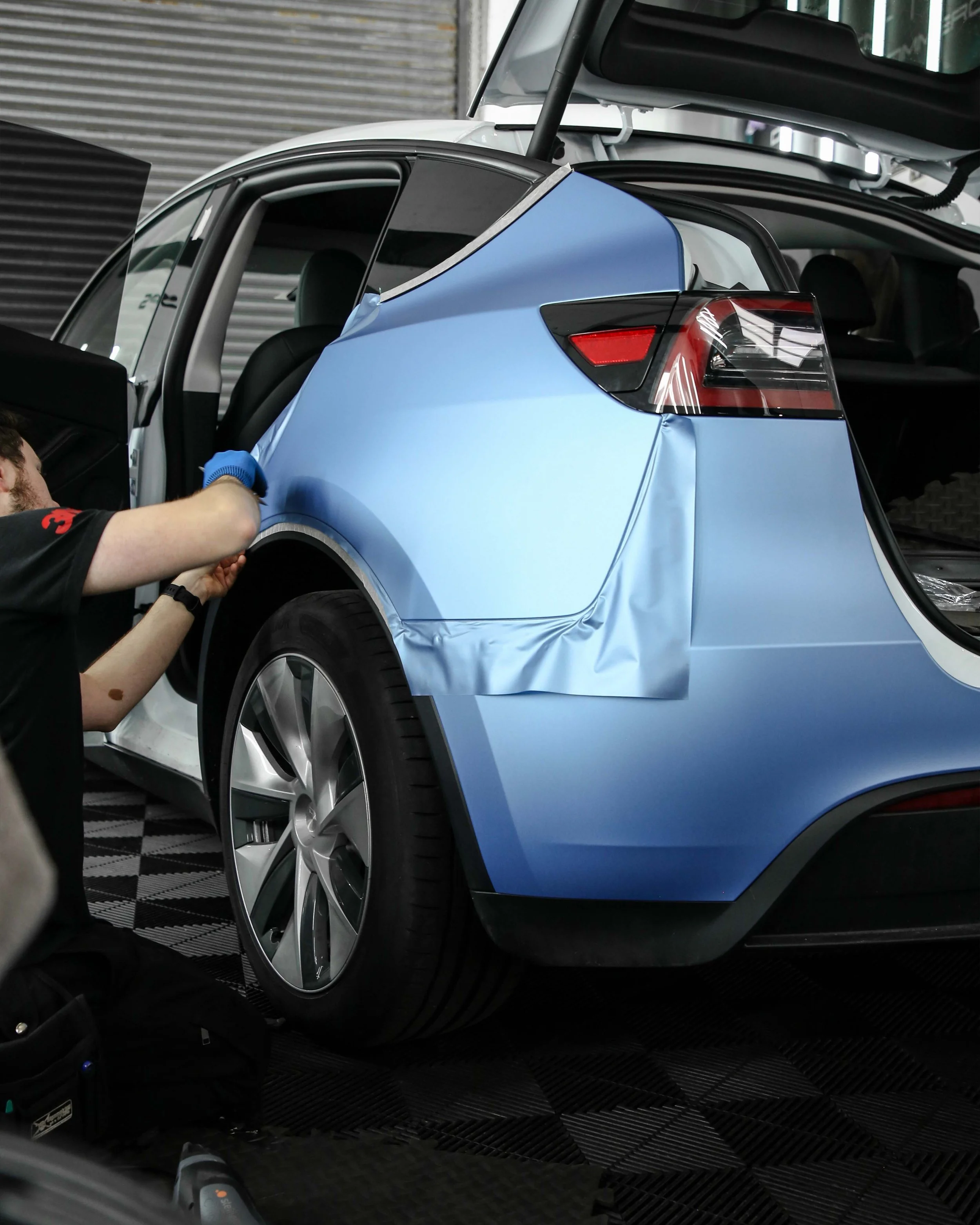 Tesla Model Y - Frosty Blue - 3.jpg