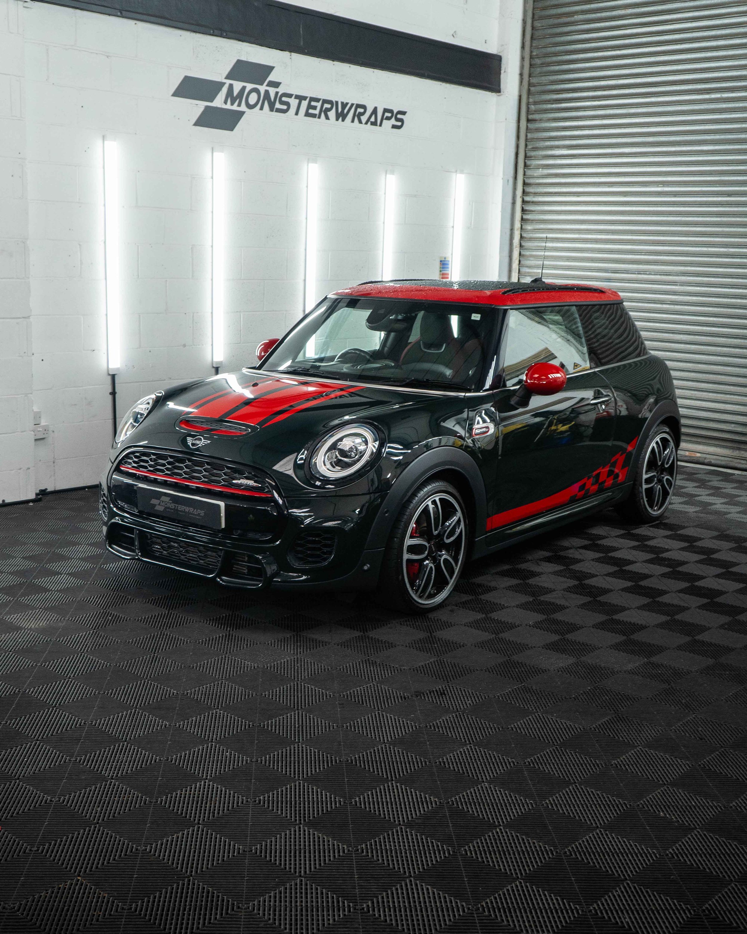 Mini Cooper JCW - Chequered Side Stripes + Viper Bonnet Stripes - 1.jpg