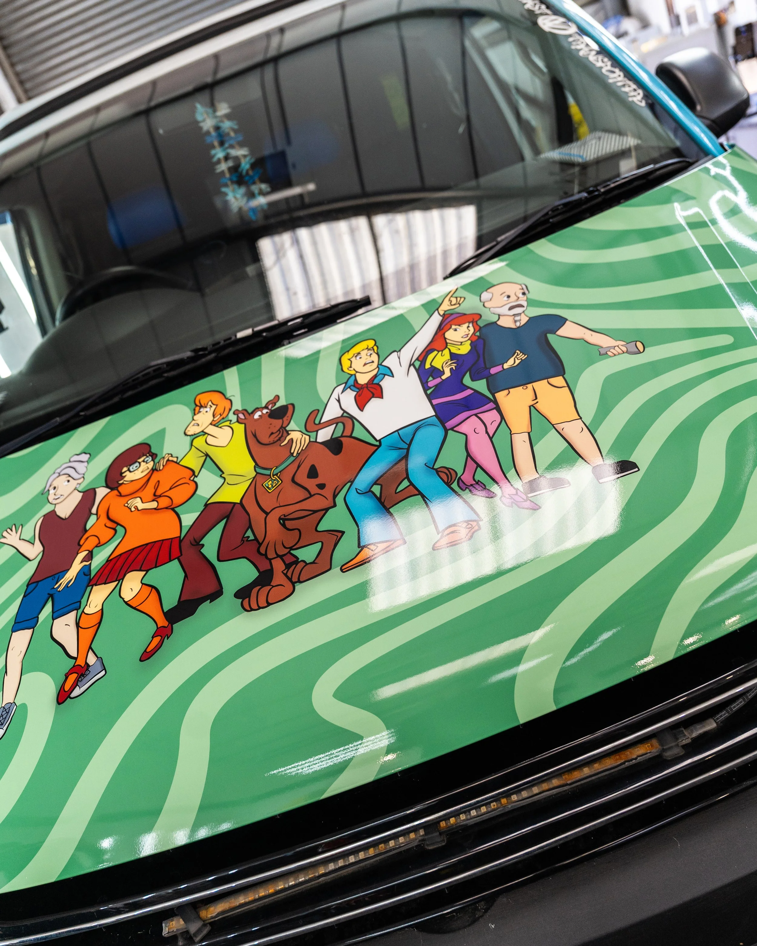 VW T5.1 LWB - Scooby Doo Bonnet Wrap - 10.jpg