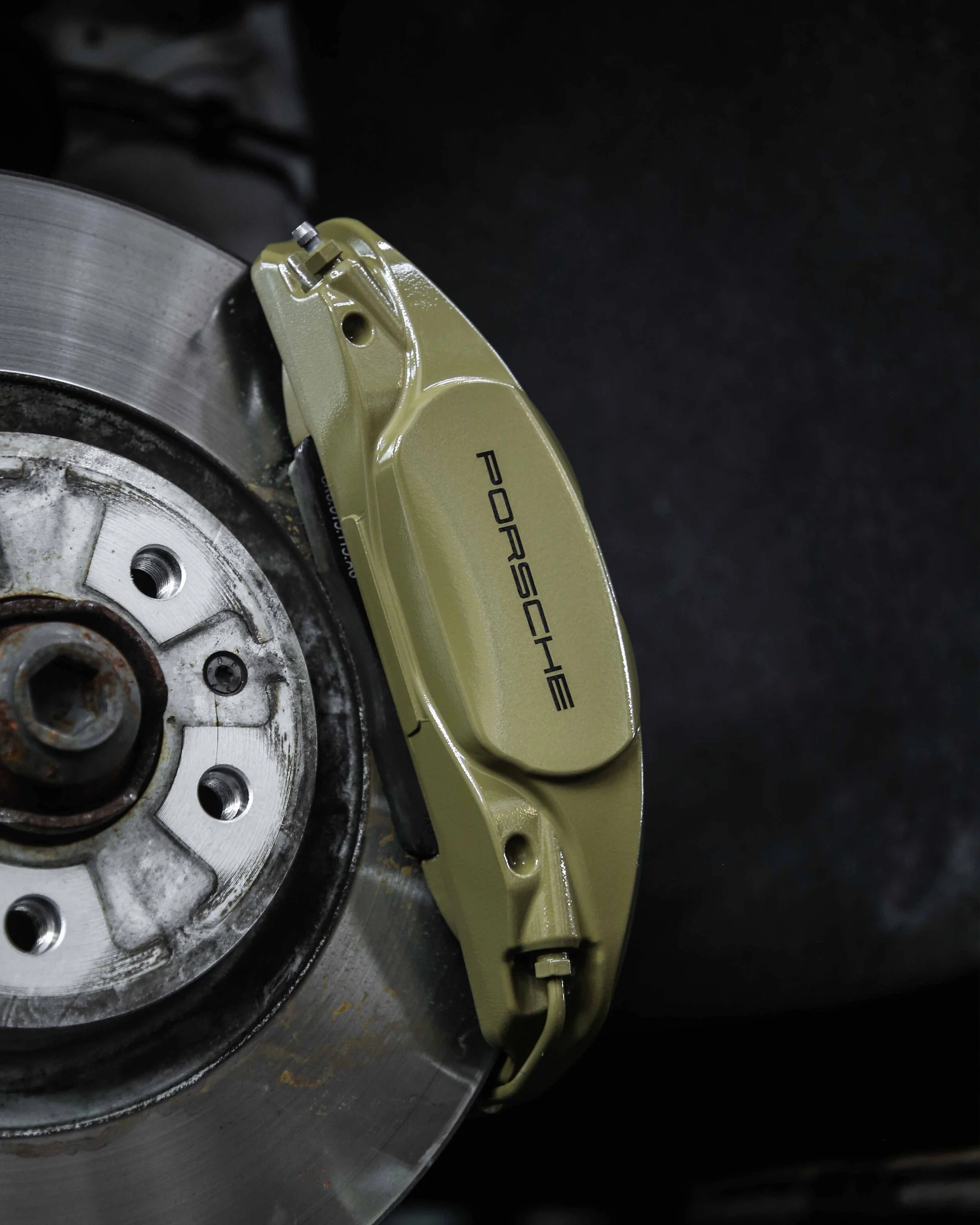 porsche macan brake caliper painting