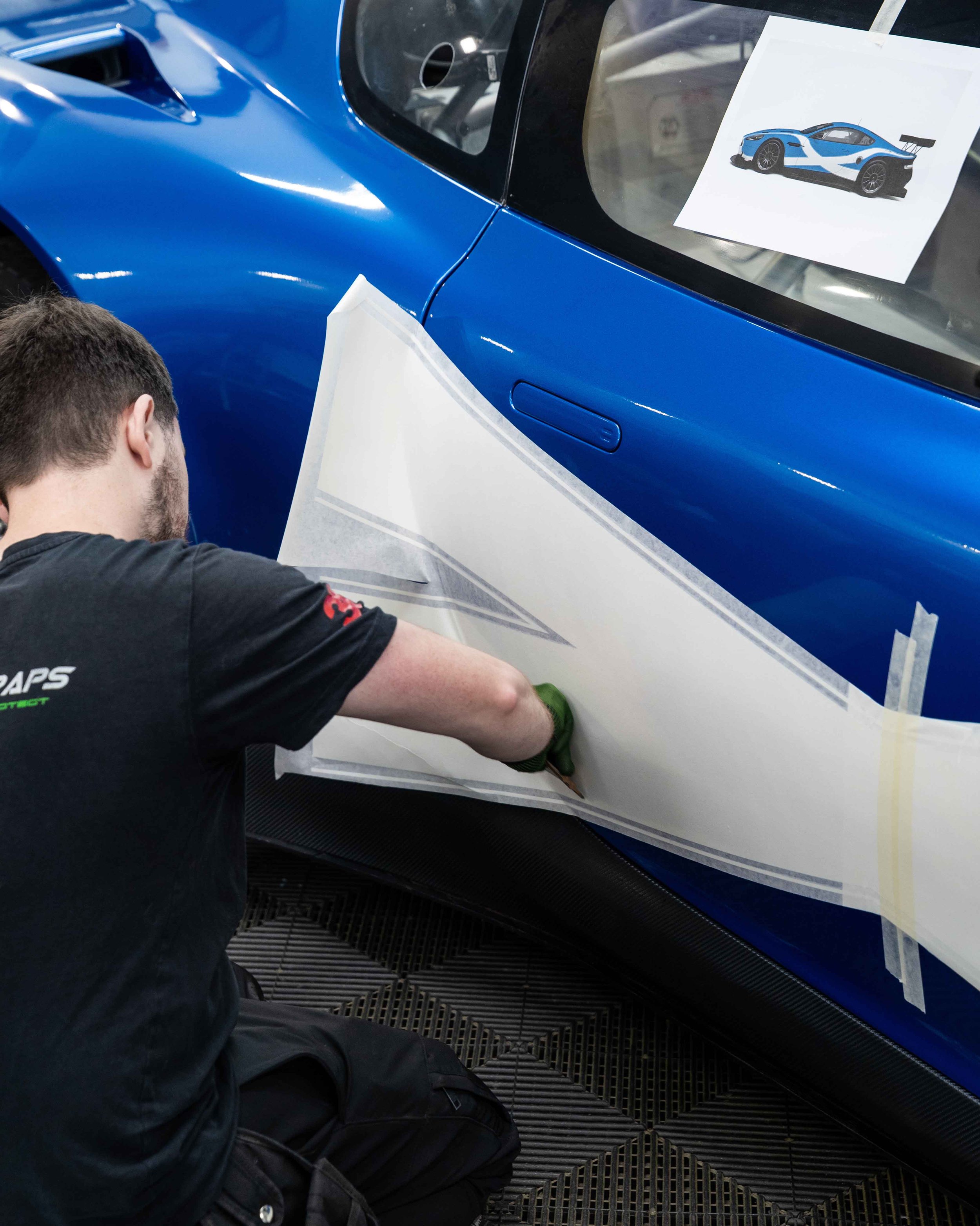 Aston Martin DBR9S - Ecurie Ecosse Livery - 15.jpg