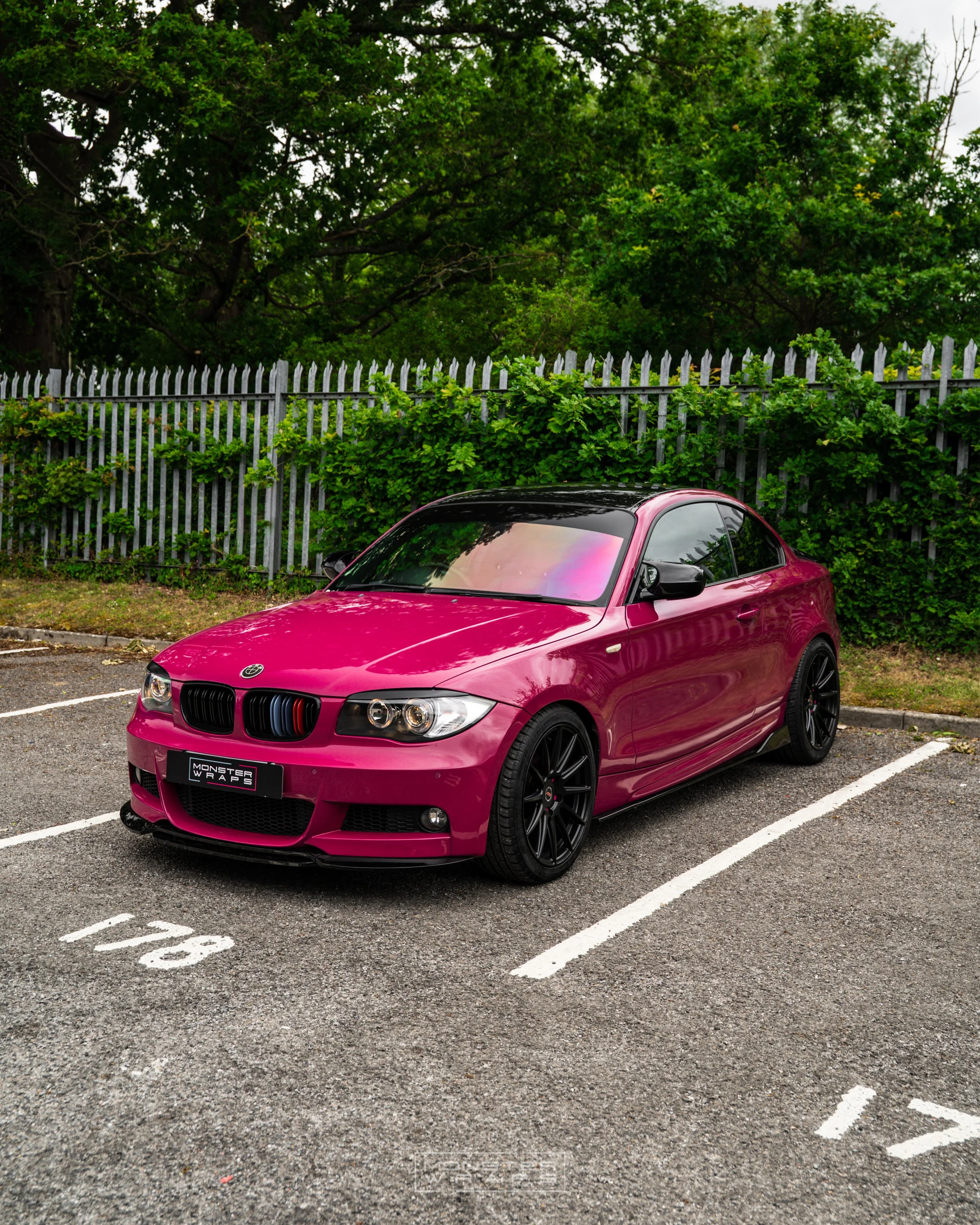 BMW 118 E81 purple pink chameleon windscreen tint