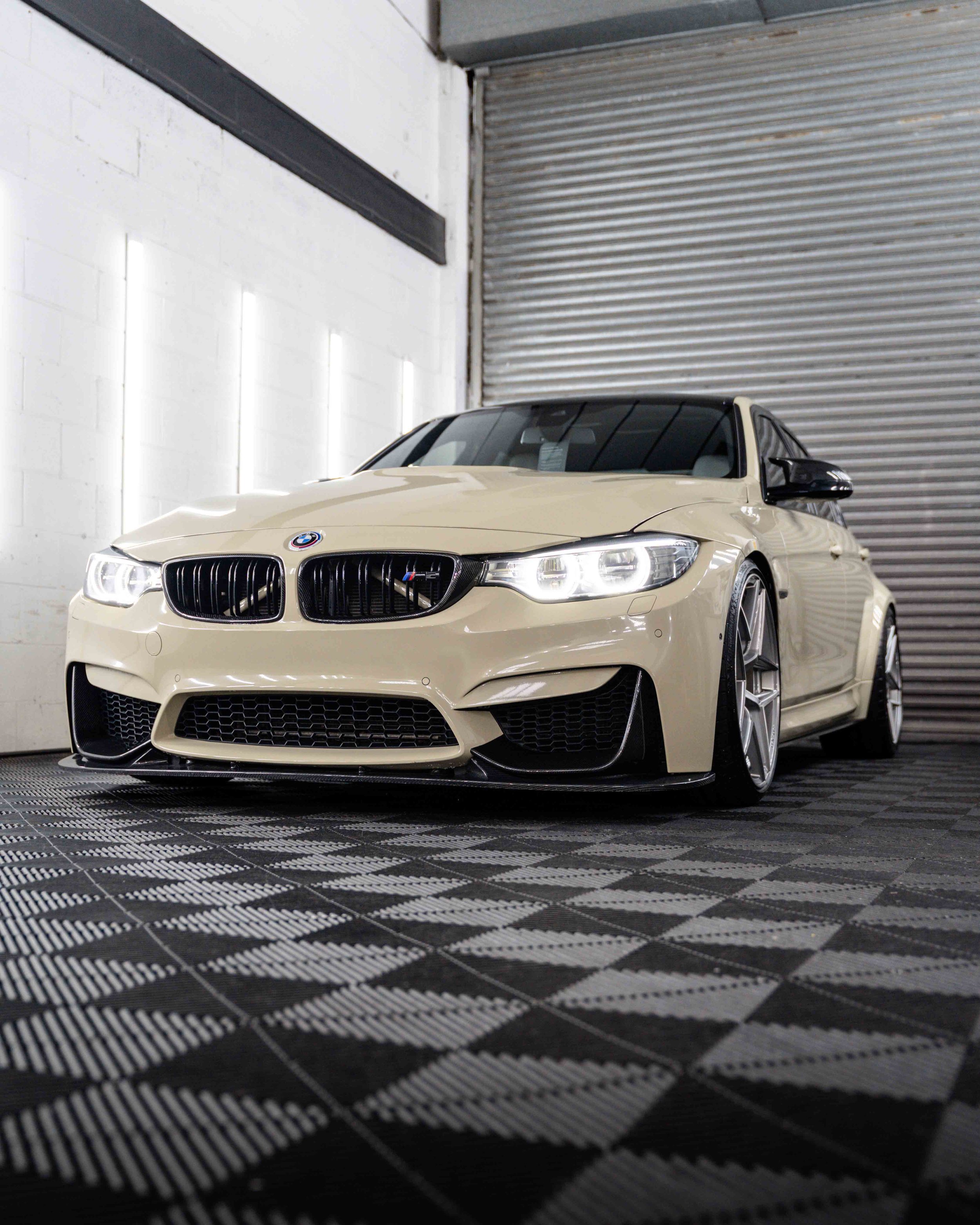 BMW M3 F80 competion full colour change vinyl wrap Arlon Gloss Sand Brown