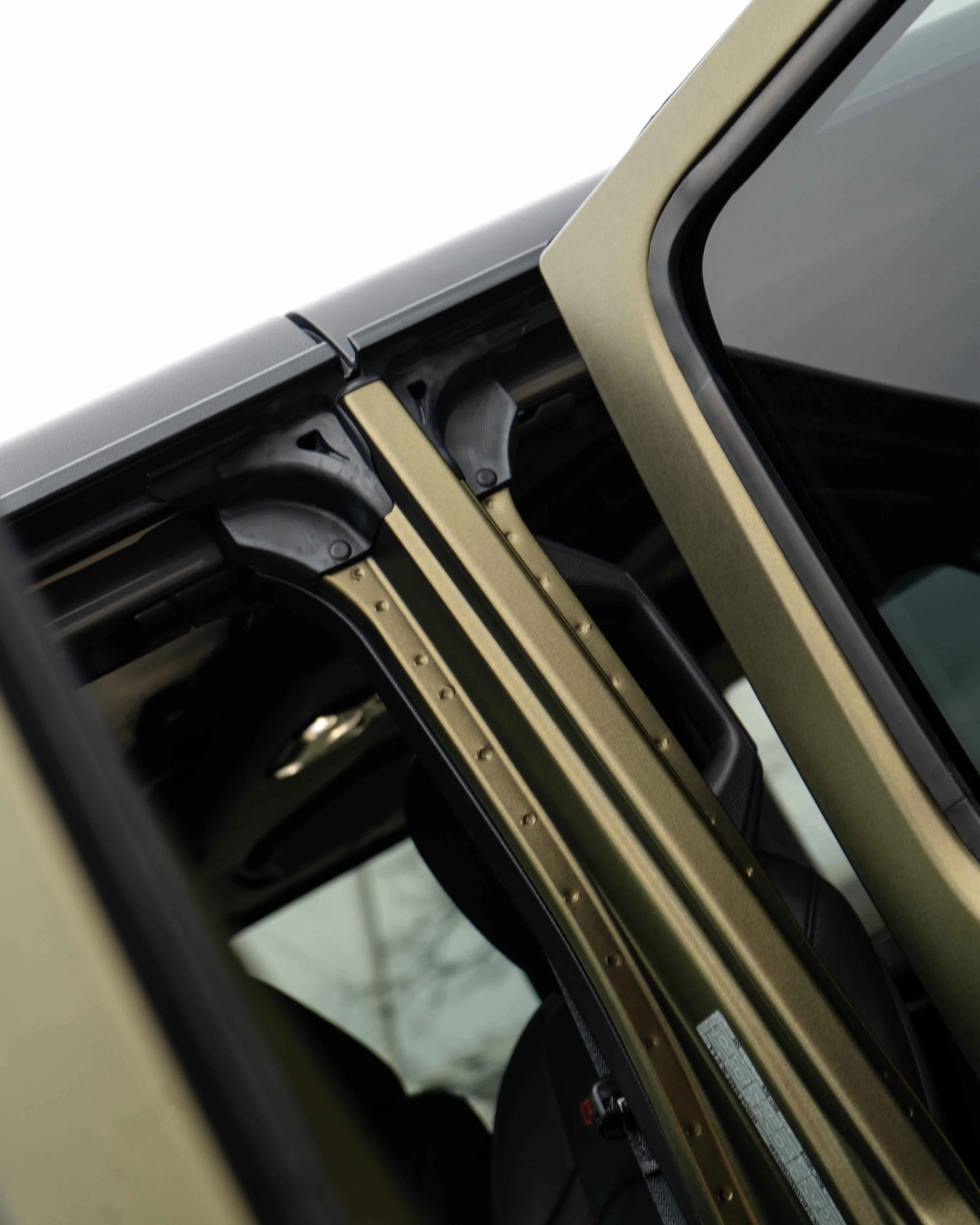 Jeep Wrangler - Golden Black Matte - 12.jpg