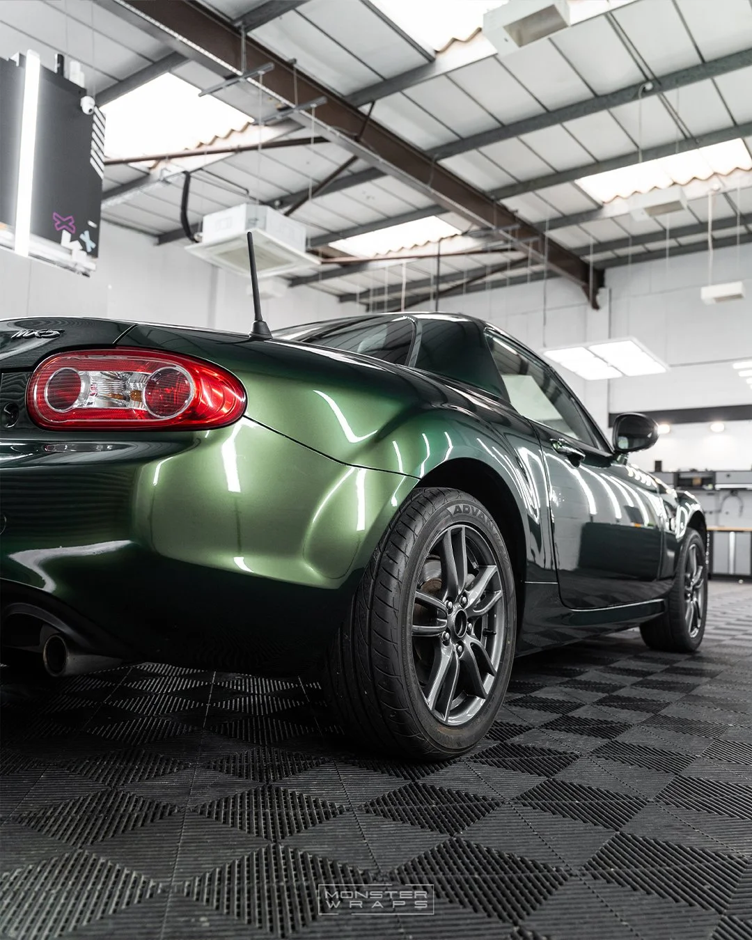 Mazda MX-5 Miata MK3 full vinyl colour change wrap inozetek supergloss midnight green