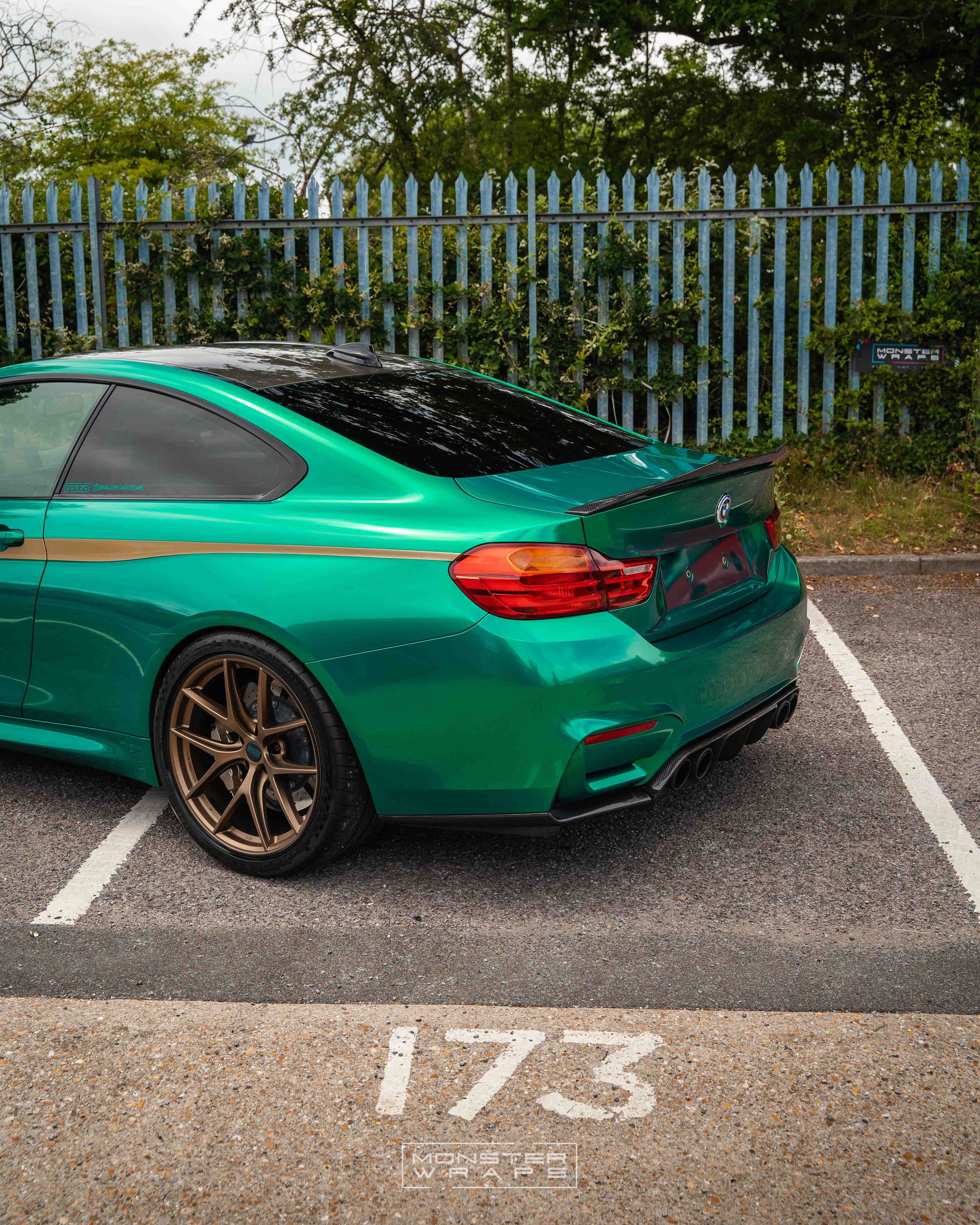 BMW M4 F82 - Avery Gloss Pearl Green - 13.jpg