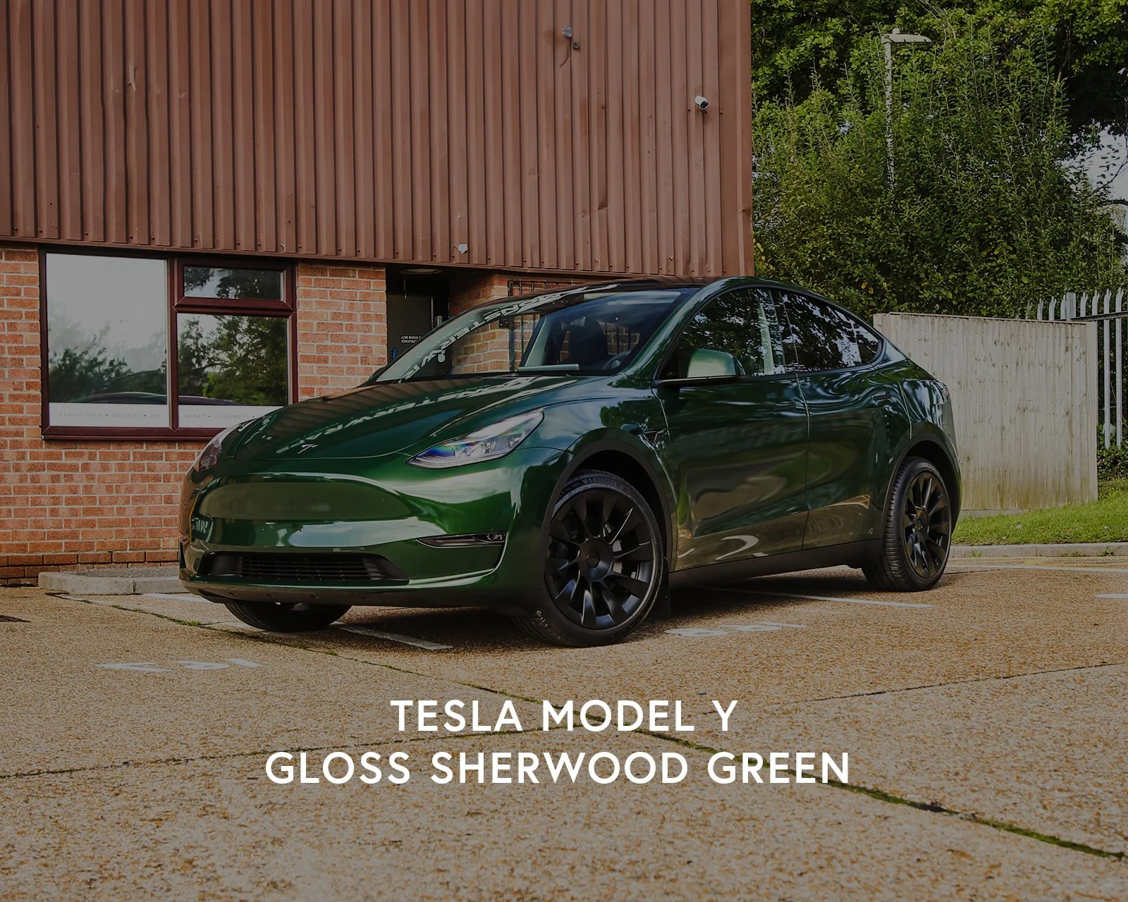 Tesla Model Y - Hexis Gloss Sherwood Green [cover].jpg