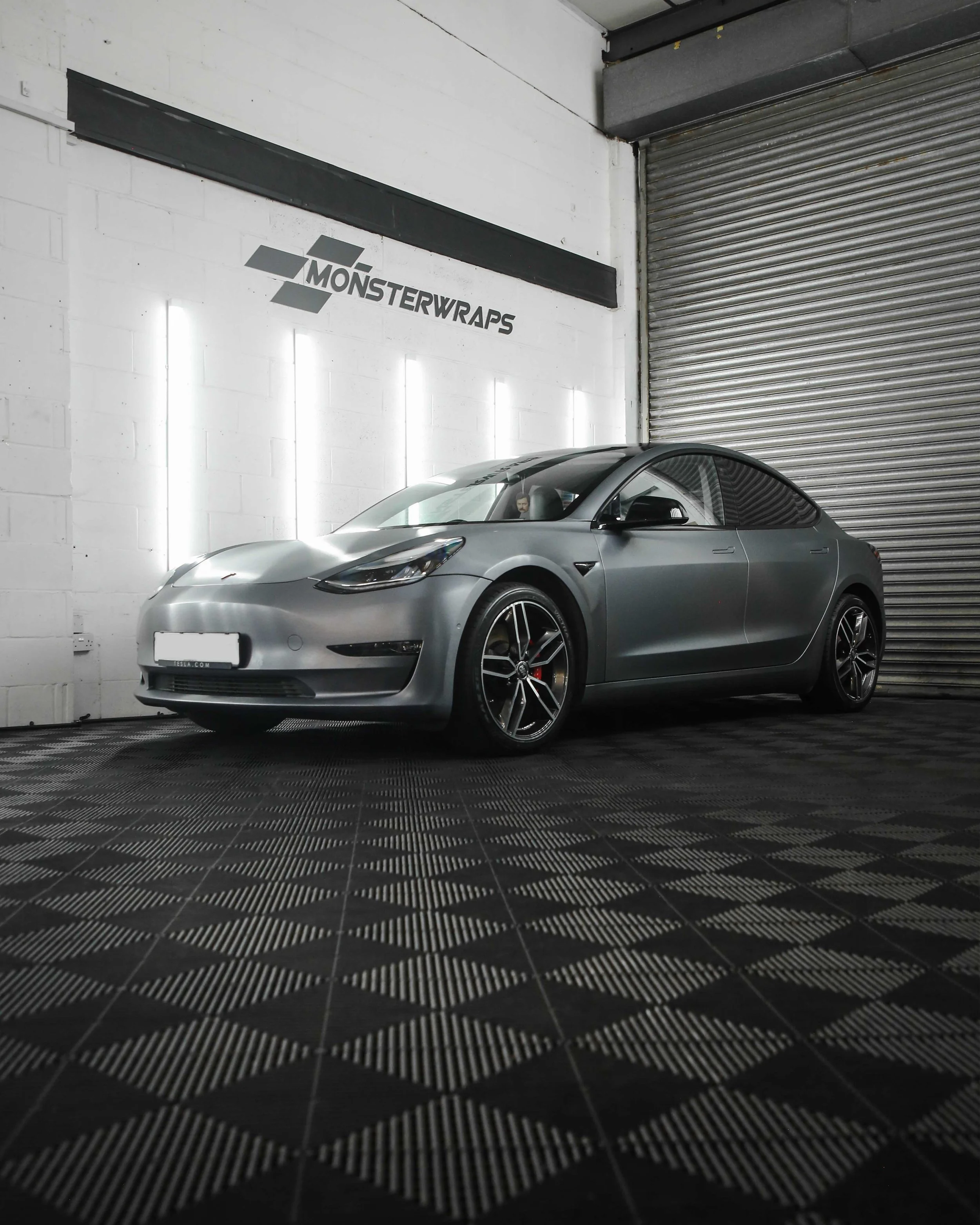 Tesla Model 3 Performance full colour chang wrap in 3M 2080 Brushed Steel