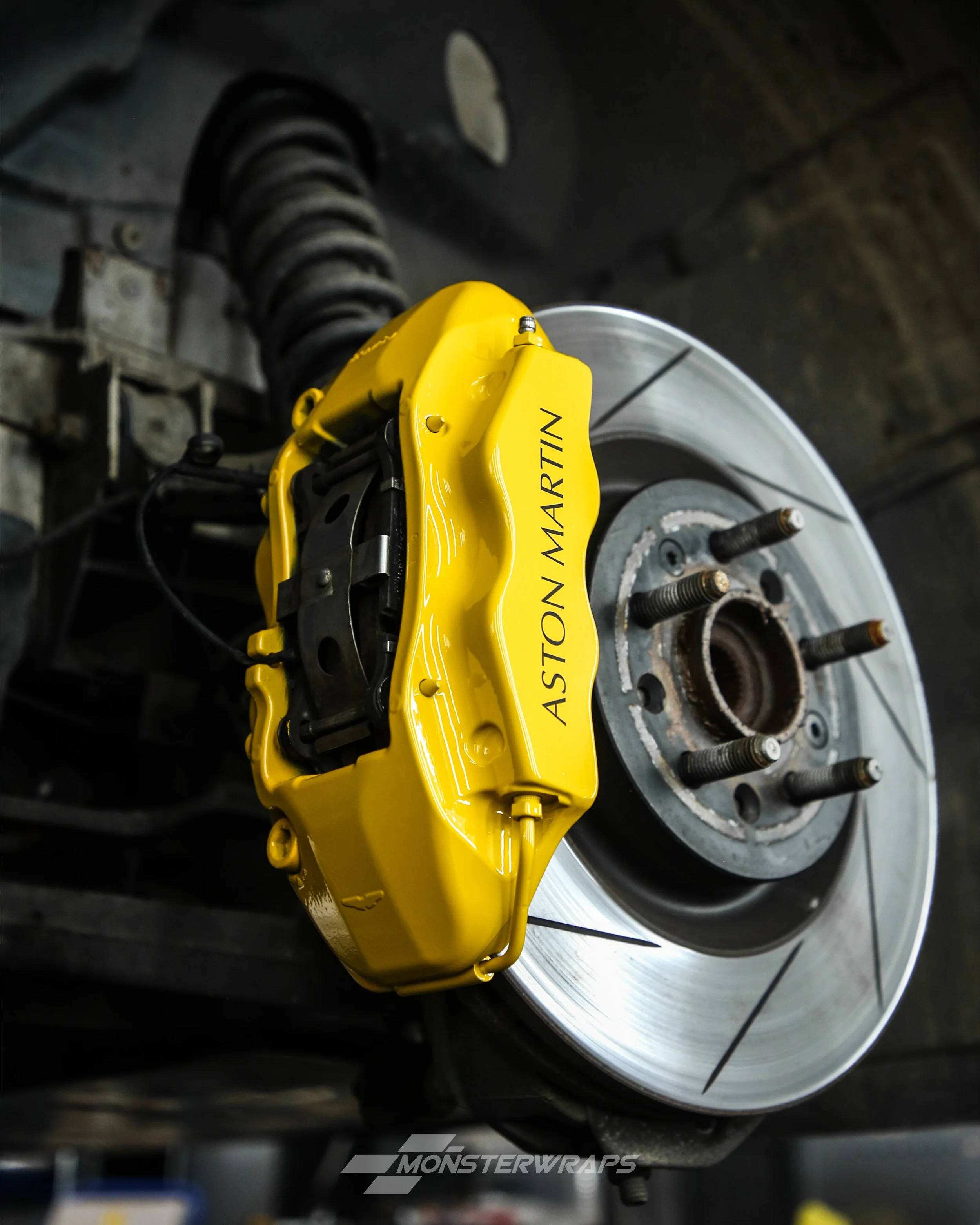 Professional brake caliper painting service Southampton Hampshire