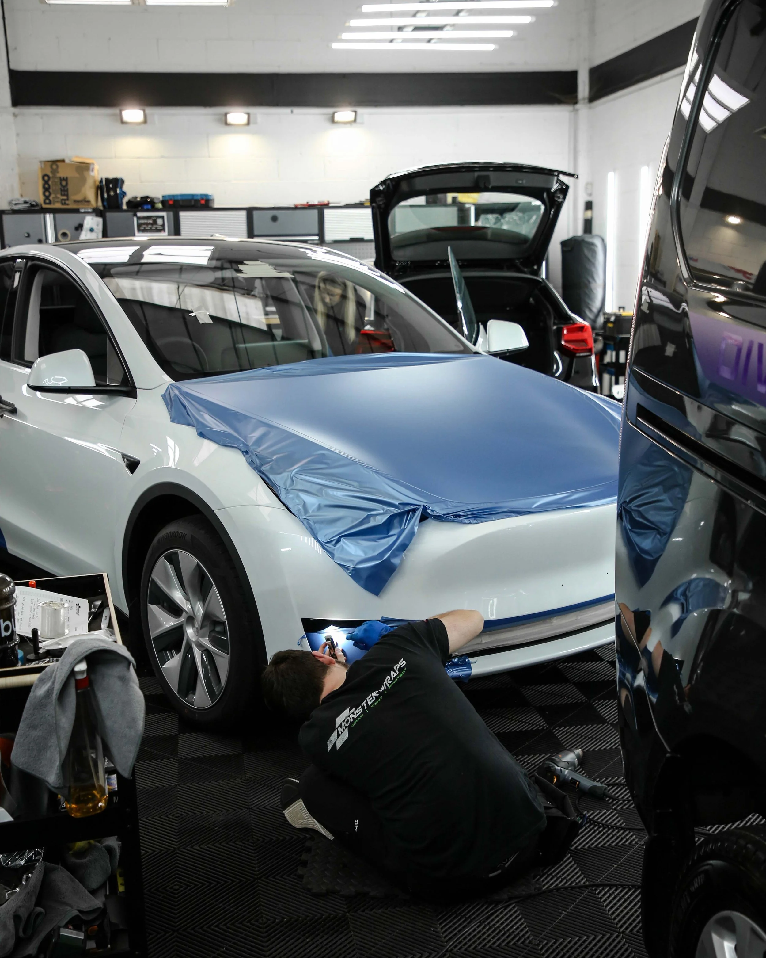 Tesla Model Y - Frosty Blue - 4.jpg