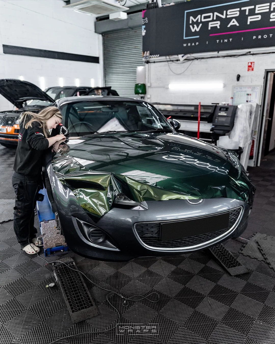 Mazda MX-5 Miata MK3 full vinyl colour change wrap inozetek supergloss midnight green