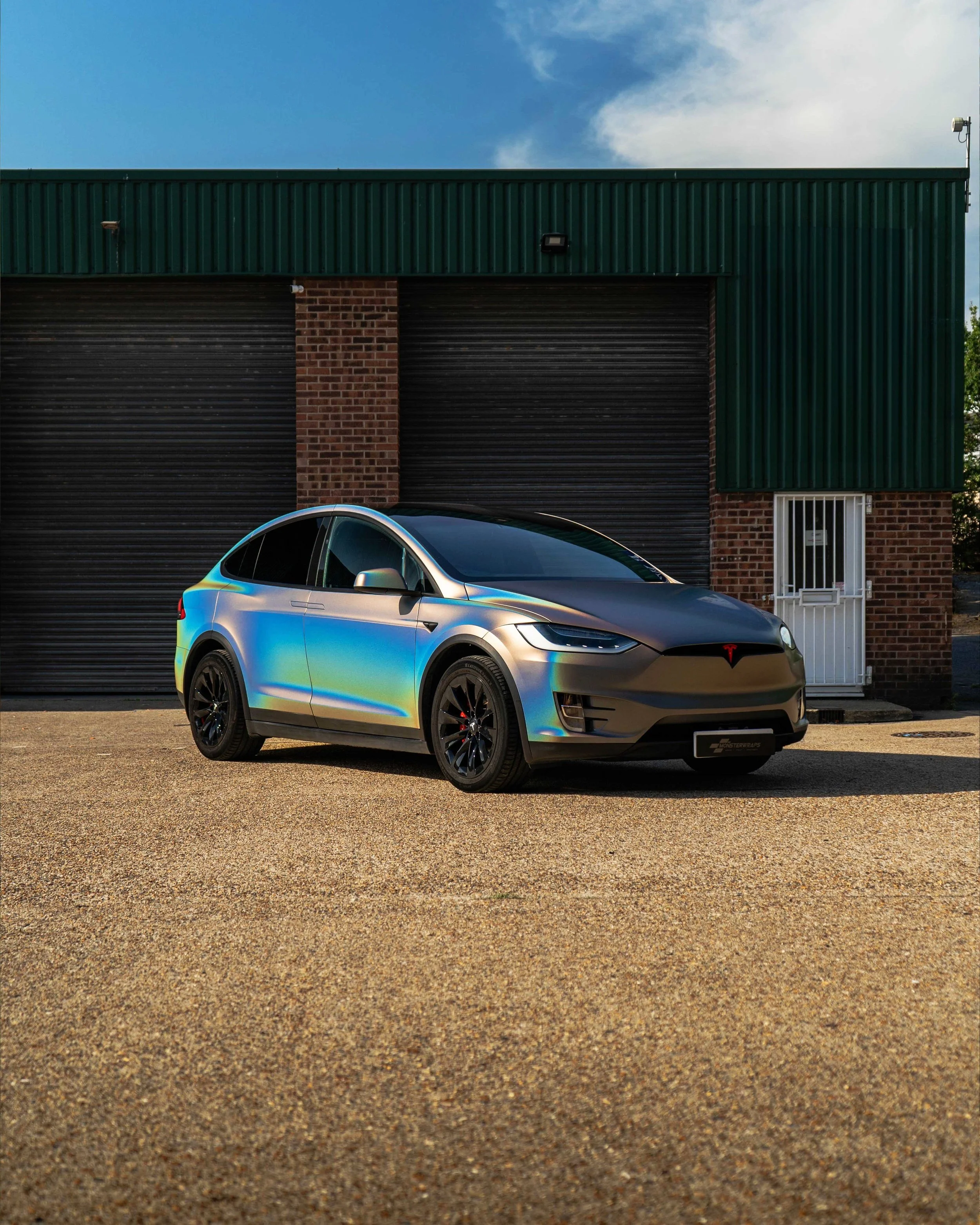 Tesla Model X full colour change wrap in 3M 2080 Satin Flip Psychedelic