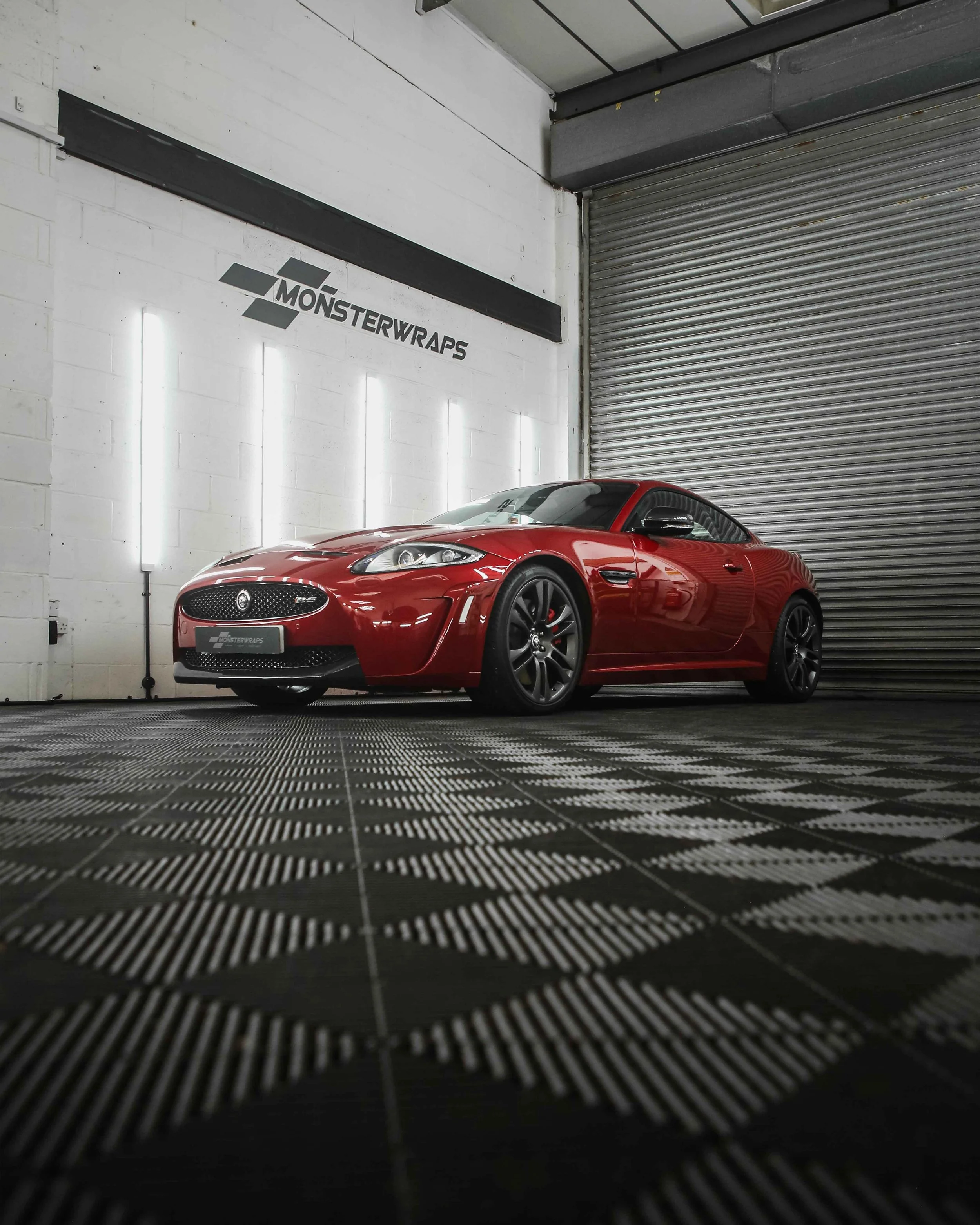 Jaguar XK-RS full front-end, front bumper, wings and bonnet wrapped and protected in clear paint protection film. The remaining paintwork was protected with hydrophobic ceramic coating