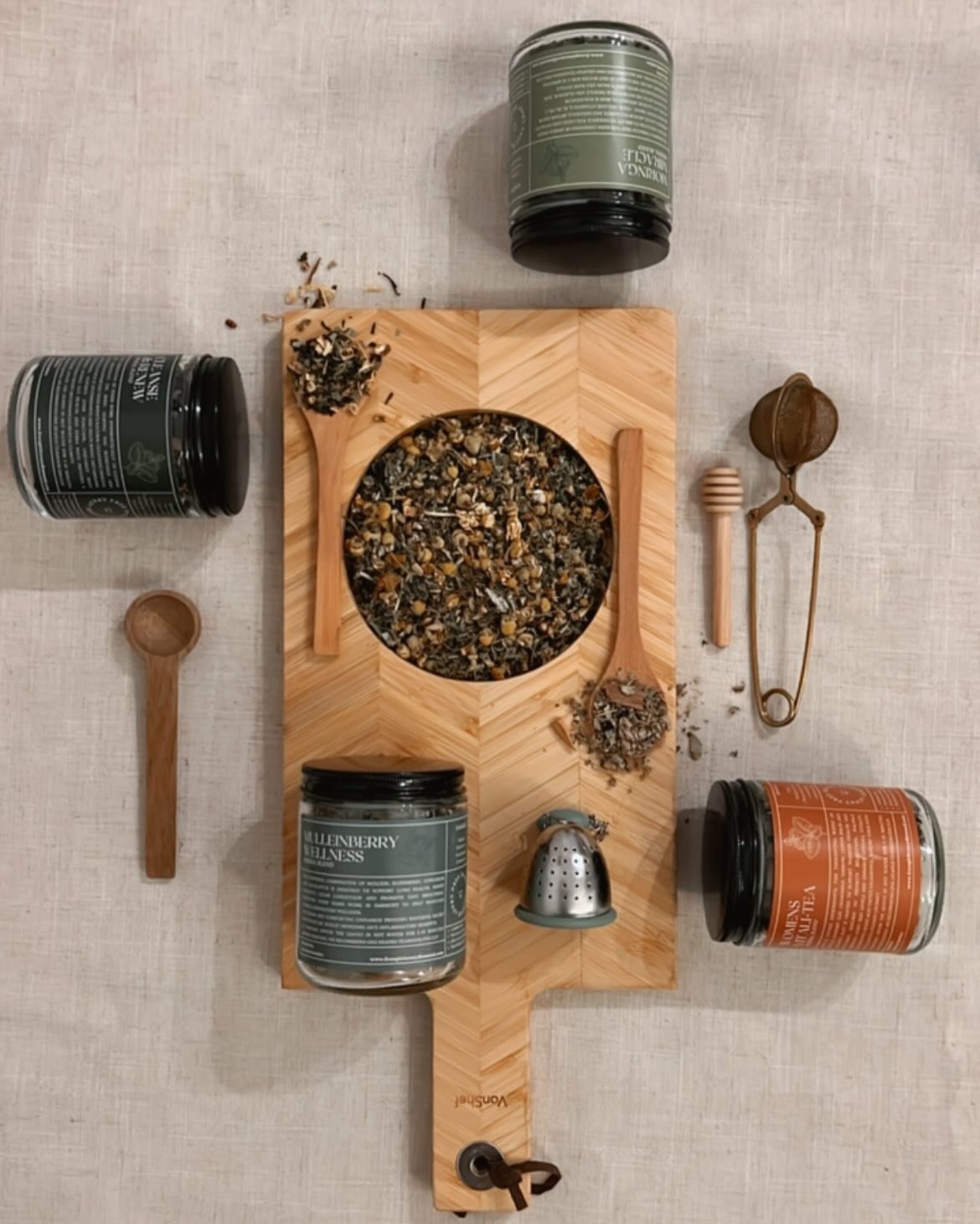 &bull; HERBAL ALCHEMY - The ritual of herbal infusion is a deeply meditative and intentional practice that connects the drinker to the energy of the plants, water and the present moment. As leaves unfurl in hot water, they release their essence, mirr