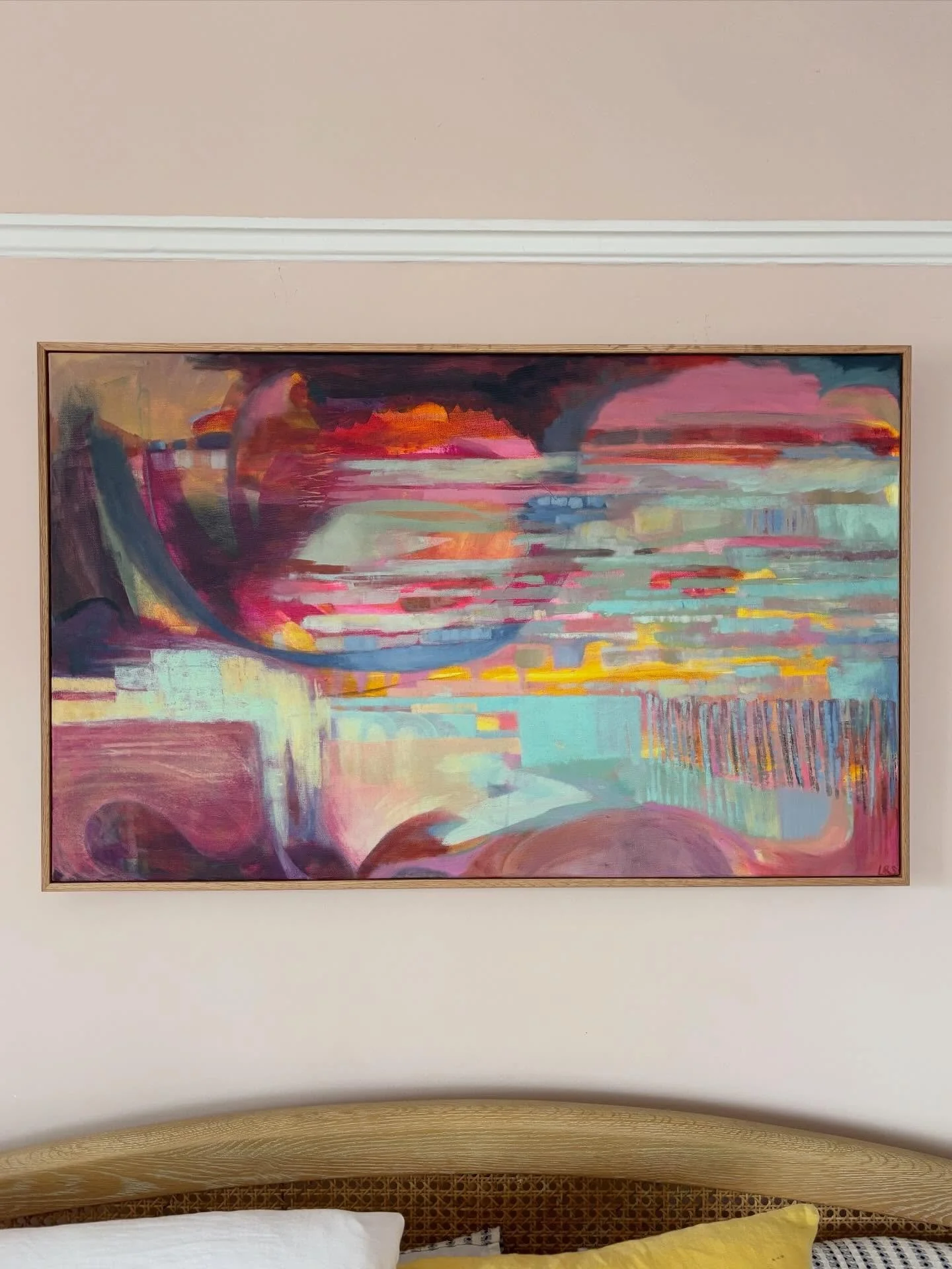 &lsquo;Sun Settled&rsquo; looking lovely above the bed. One of the great things about being an artist, your walls never get boring!!

Available - link in bio